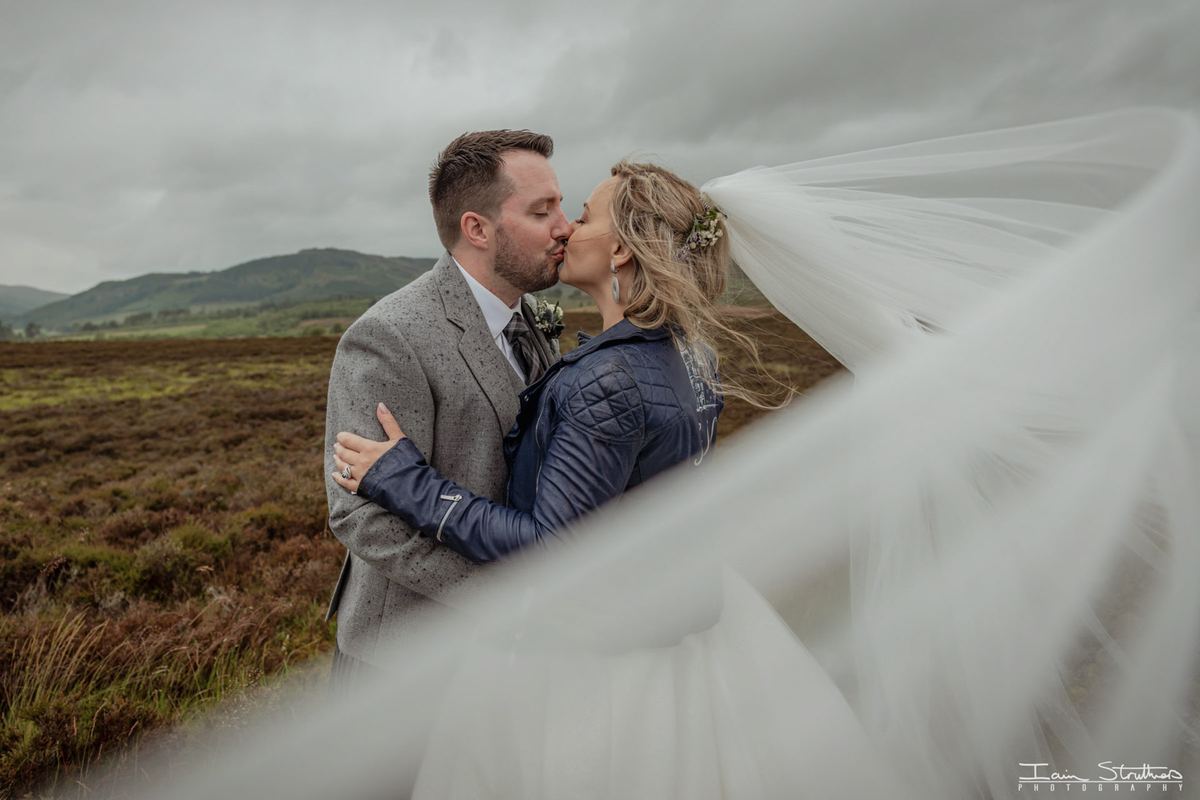 Wedding photography by Iain Struthers Photography, Scotland