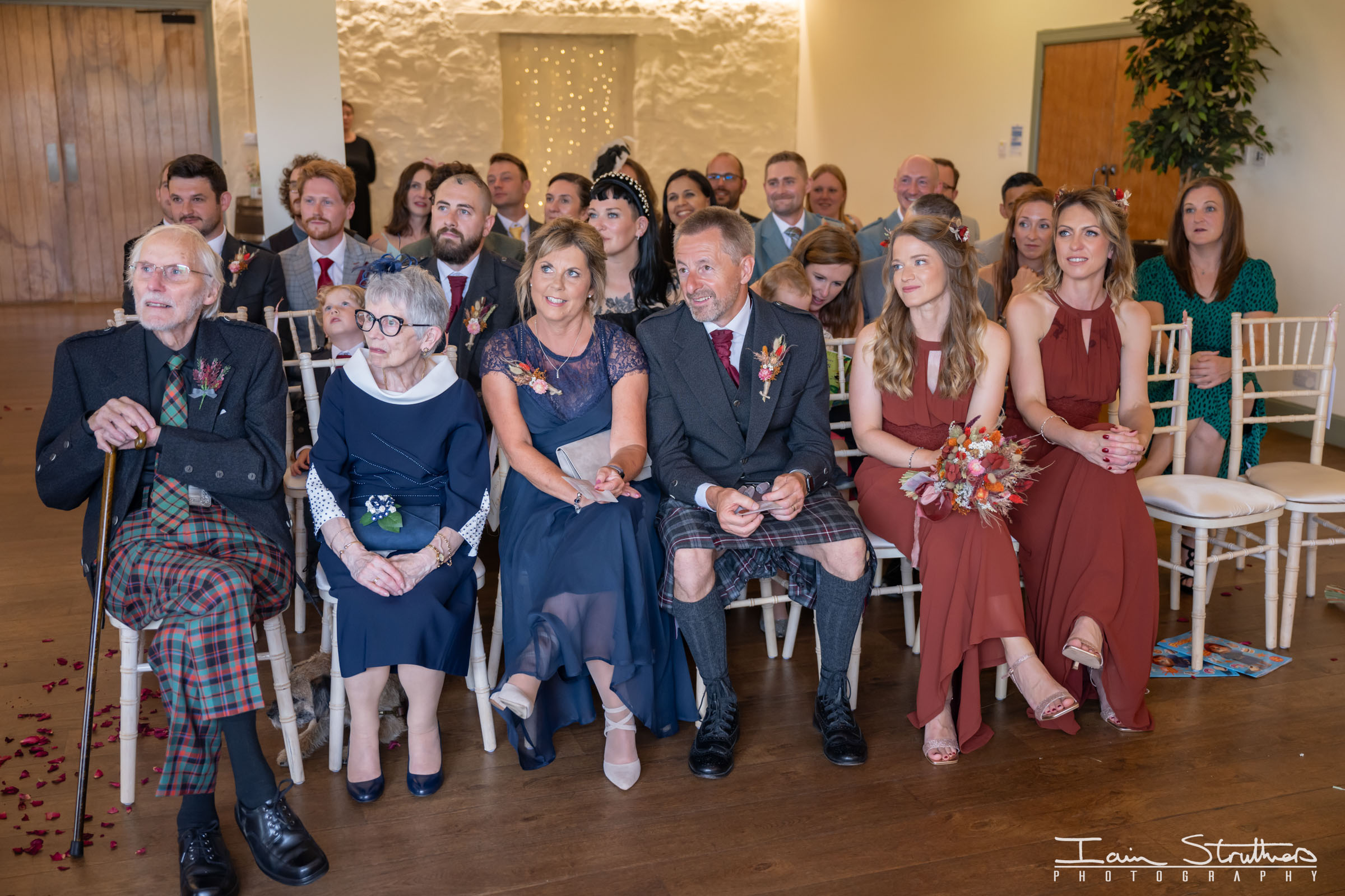Ali & Alan wedding photograph 25