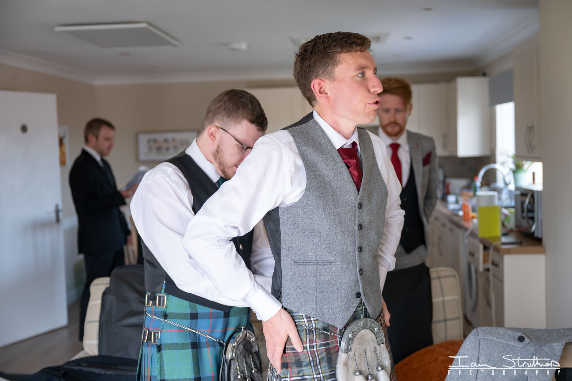 Ali & Alan wedding photograph 4