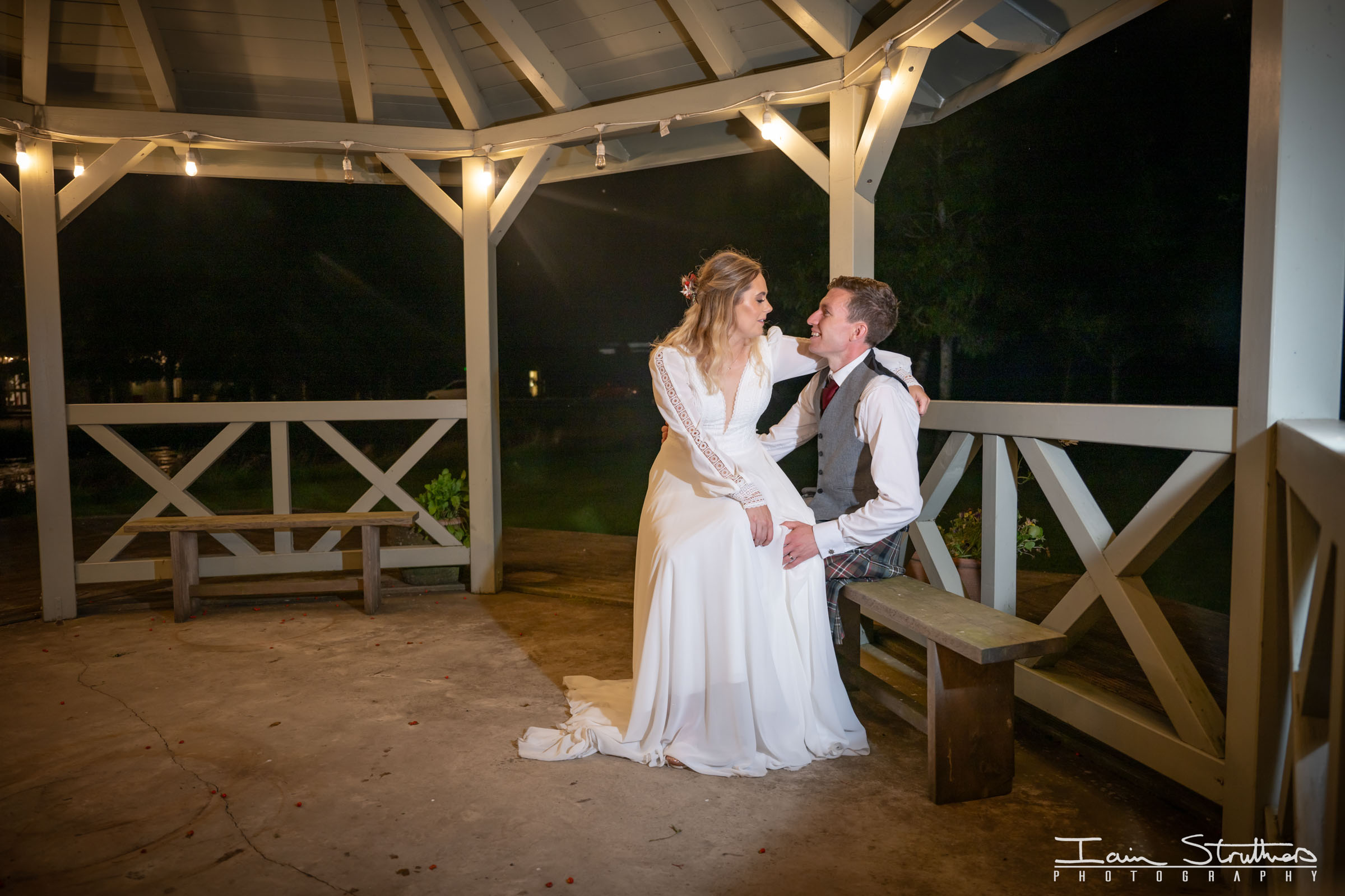 Ali & Alan wedding photograph 81