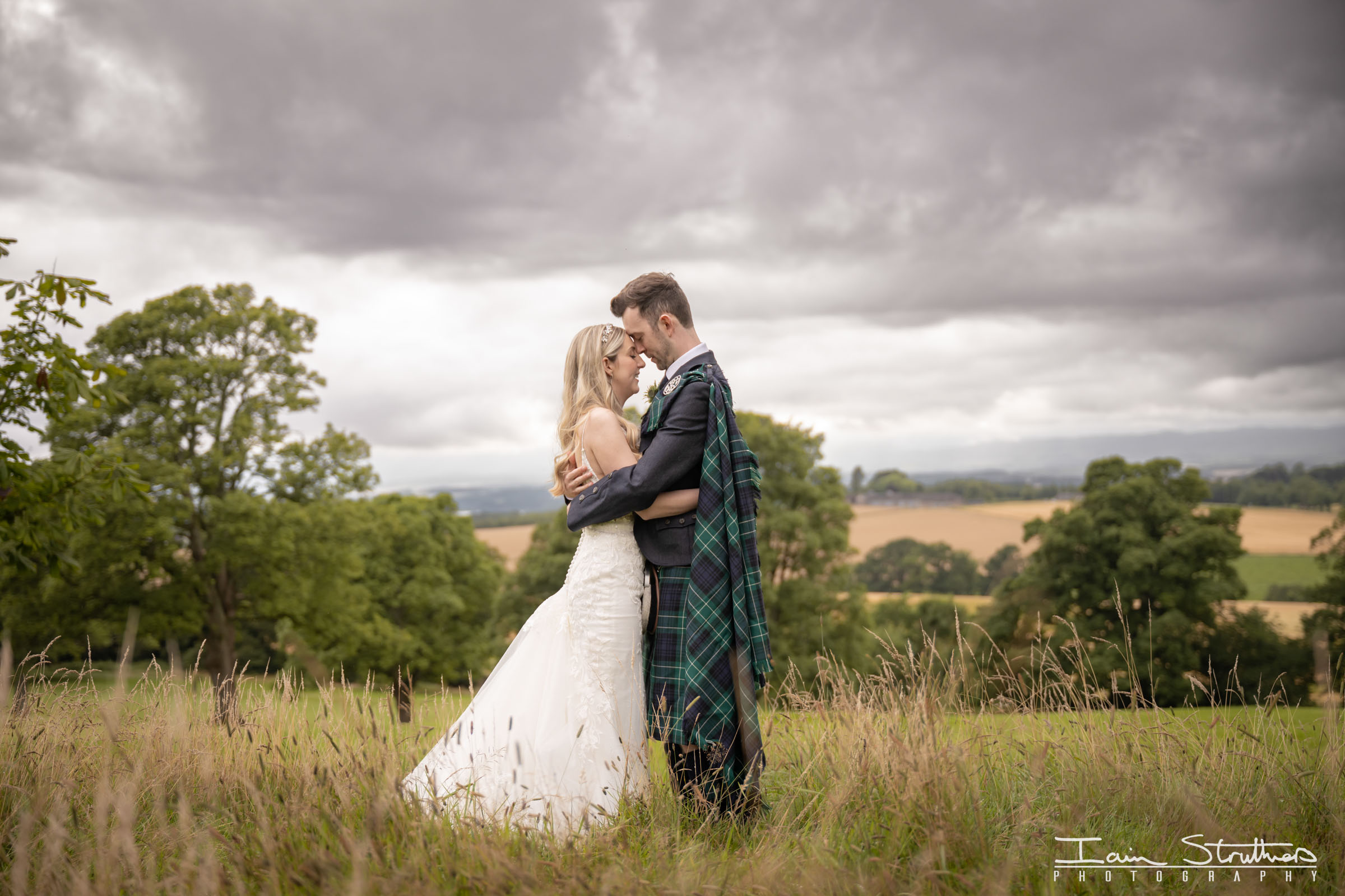 Amy & Martin wedding photograph 40