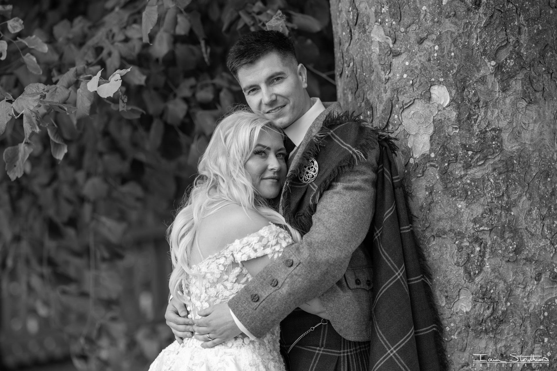 Anny & Rhys wedding photograph 29