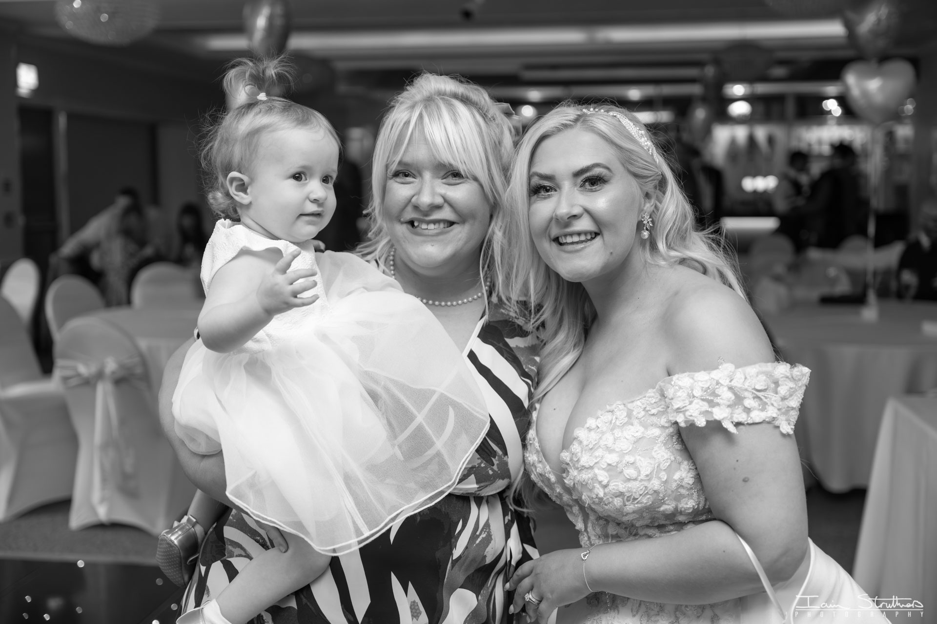 Anny & Rhys wedding photograph 47