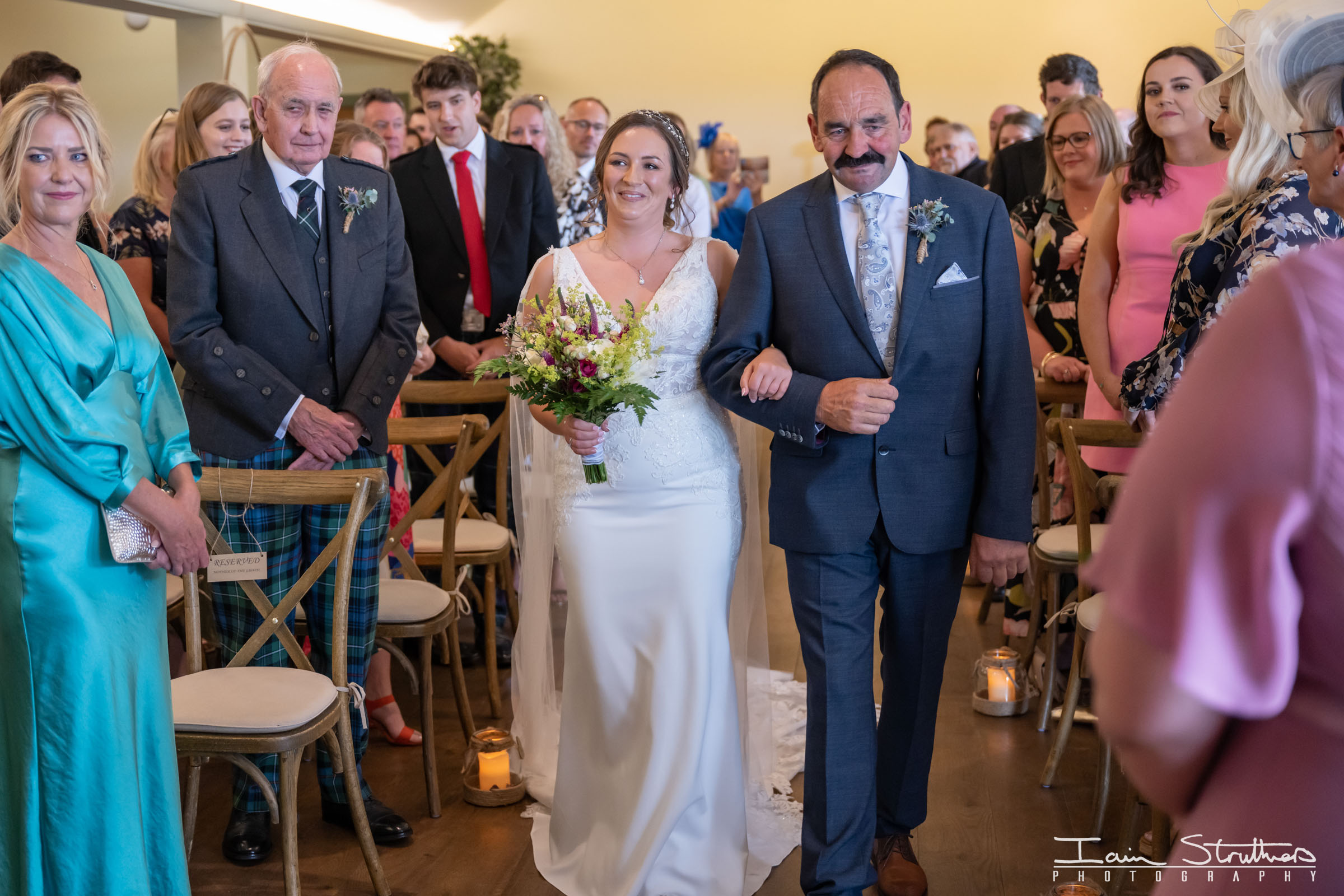 Ashlee & Tom wedding photograph 9