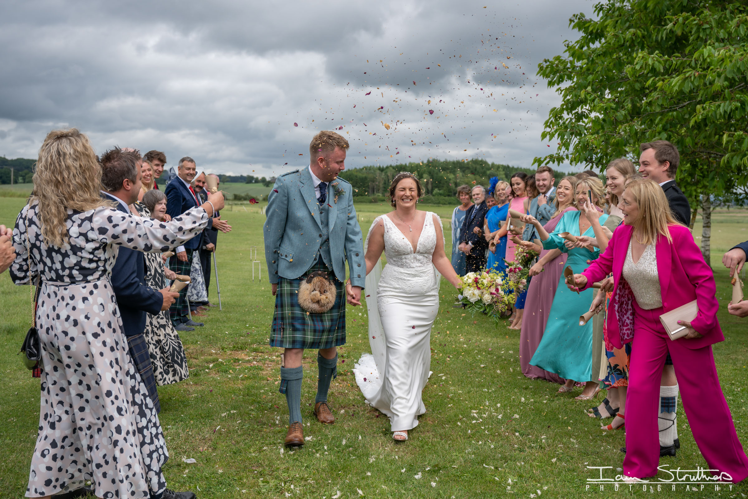 Ashlee & Tom wedding photograph 24