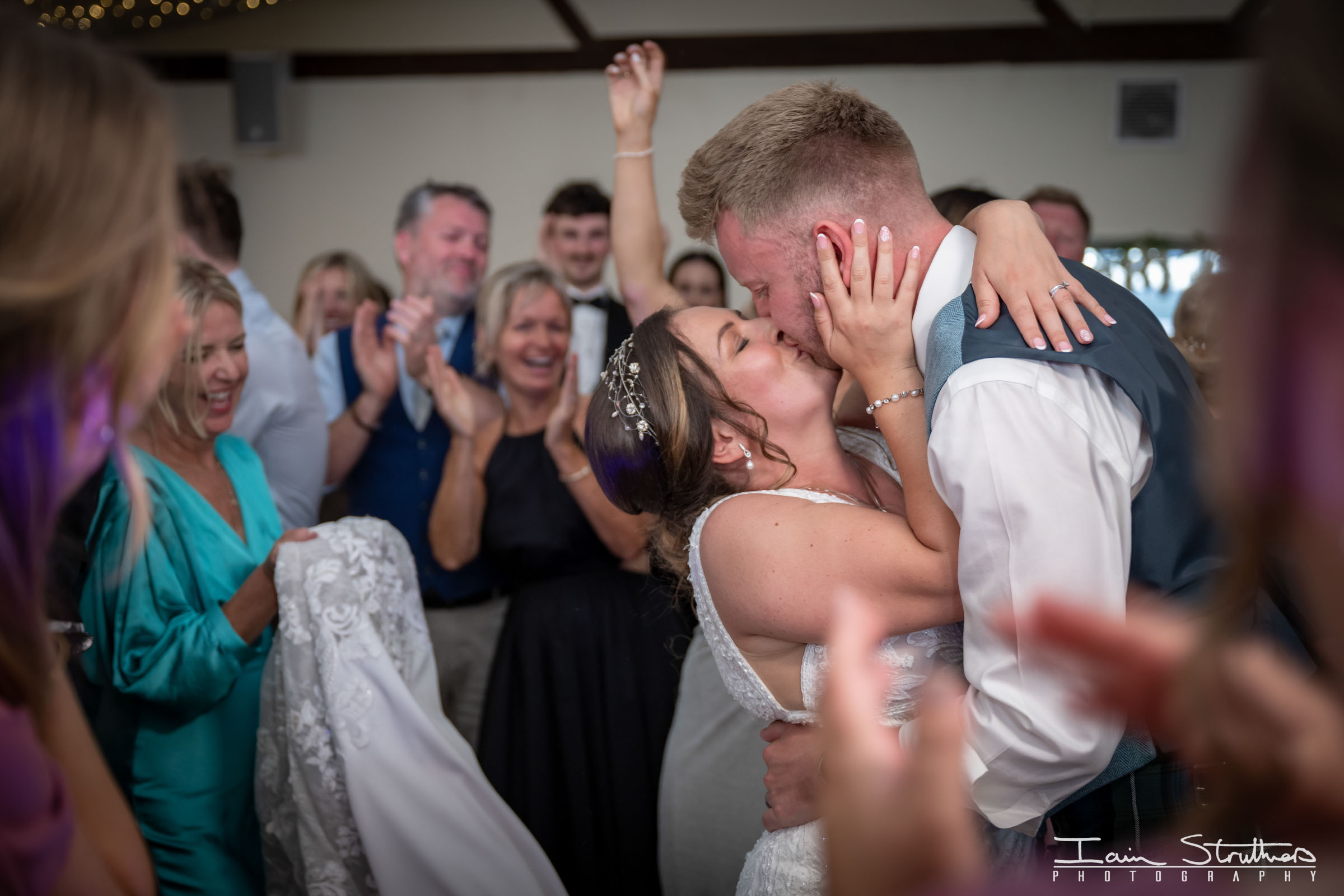 Ashlee & Tom wedding photograph 72