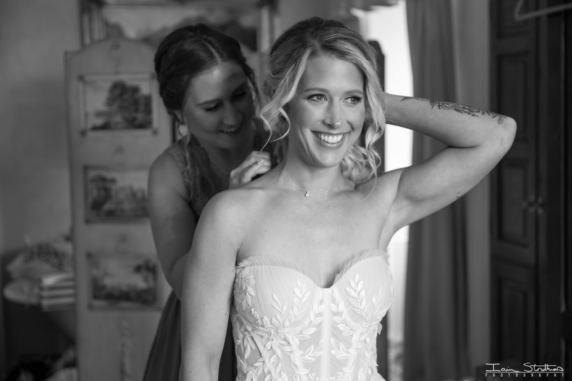 Brenna & Callum wedding photograph 12