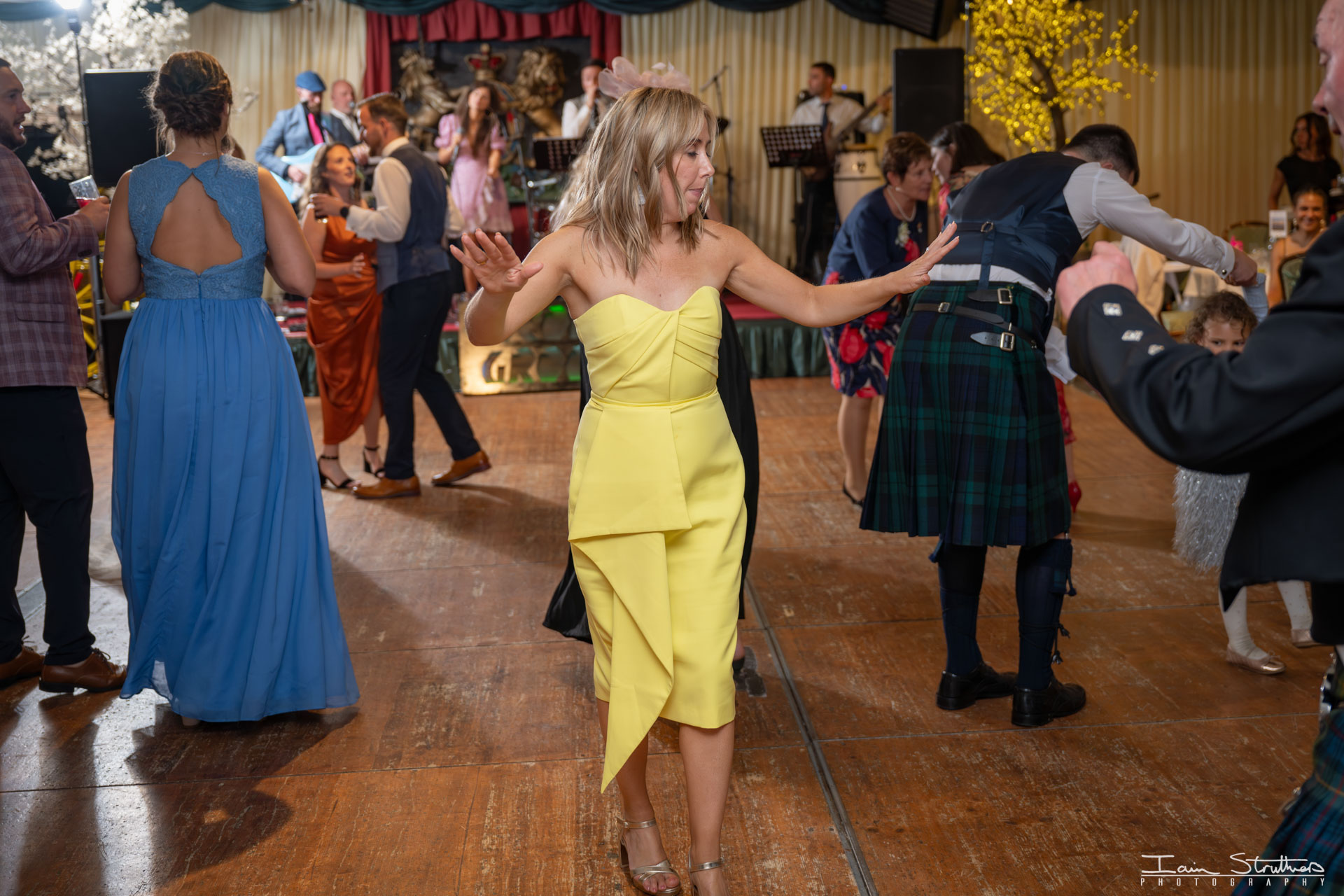Brenna & Callum wedding photograph 80
