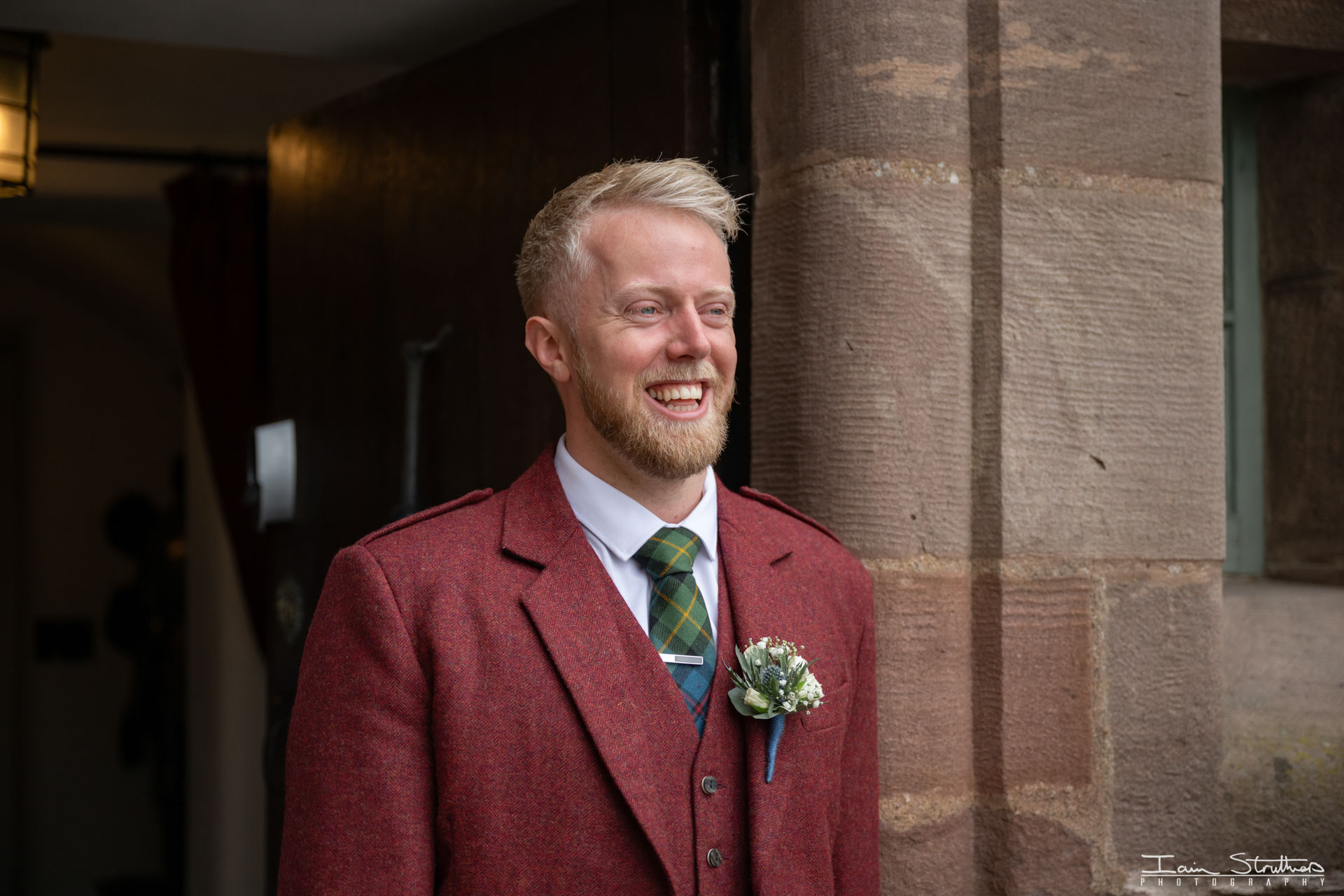Brenna & Callum wedding photograph 8