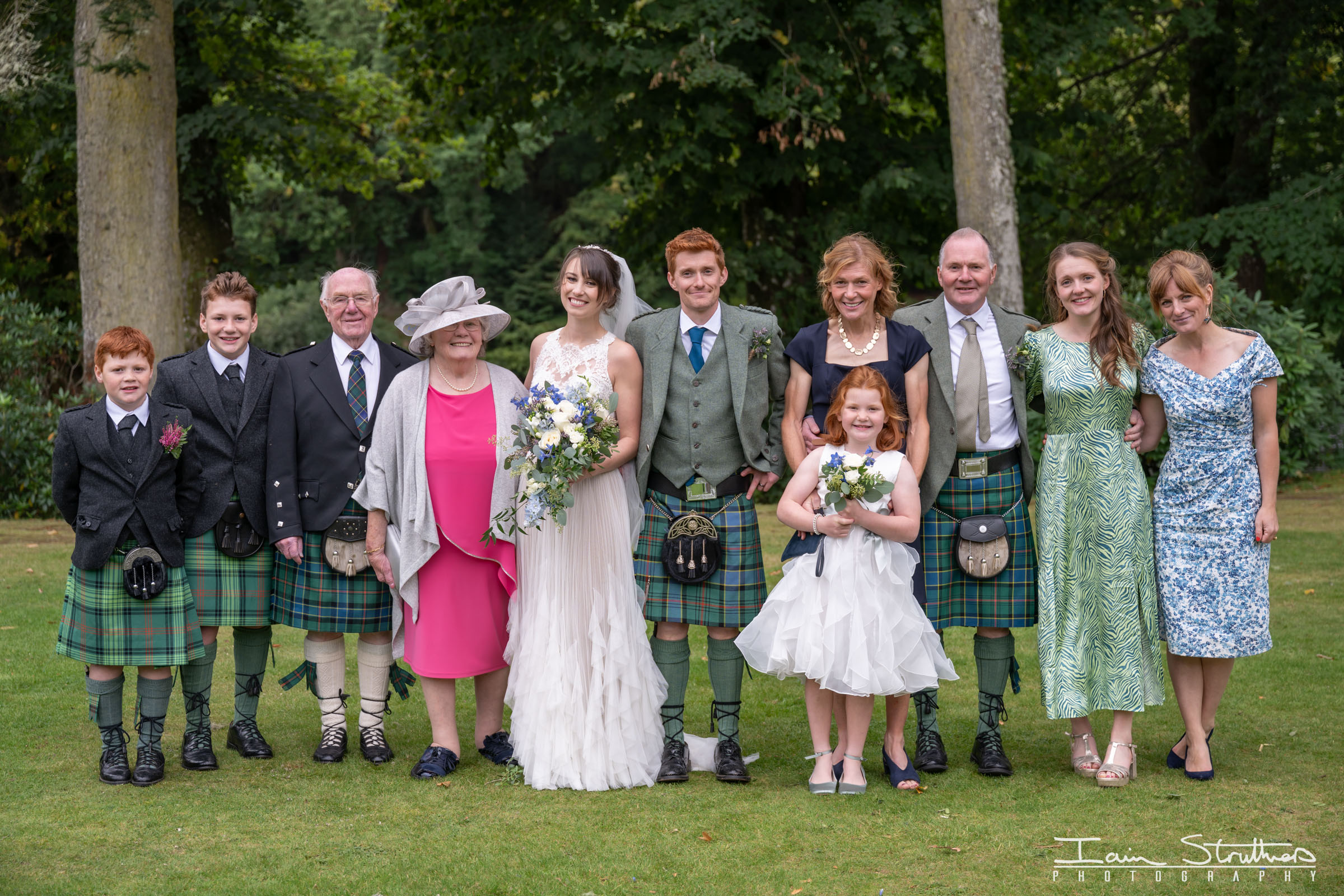 Bryony & Cameron wedding photograph 35