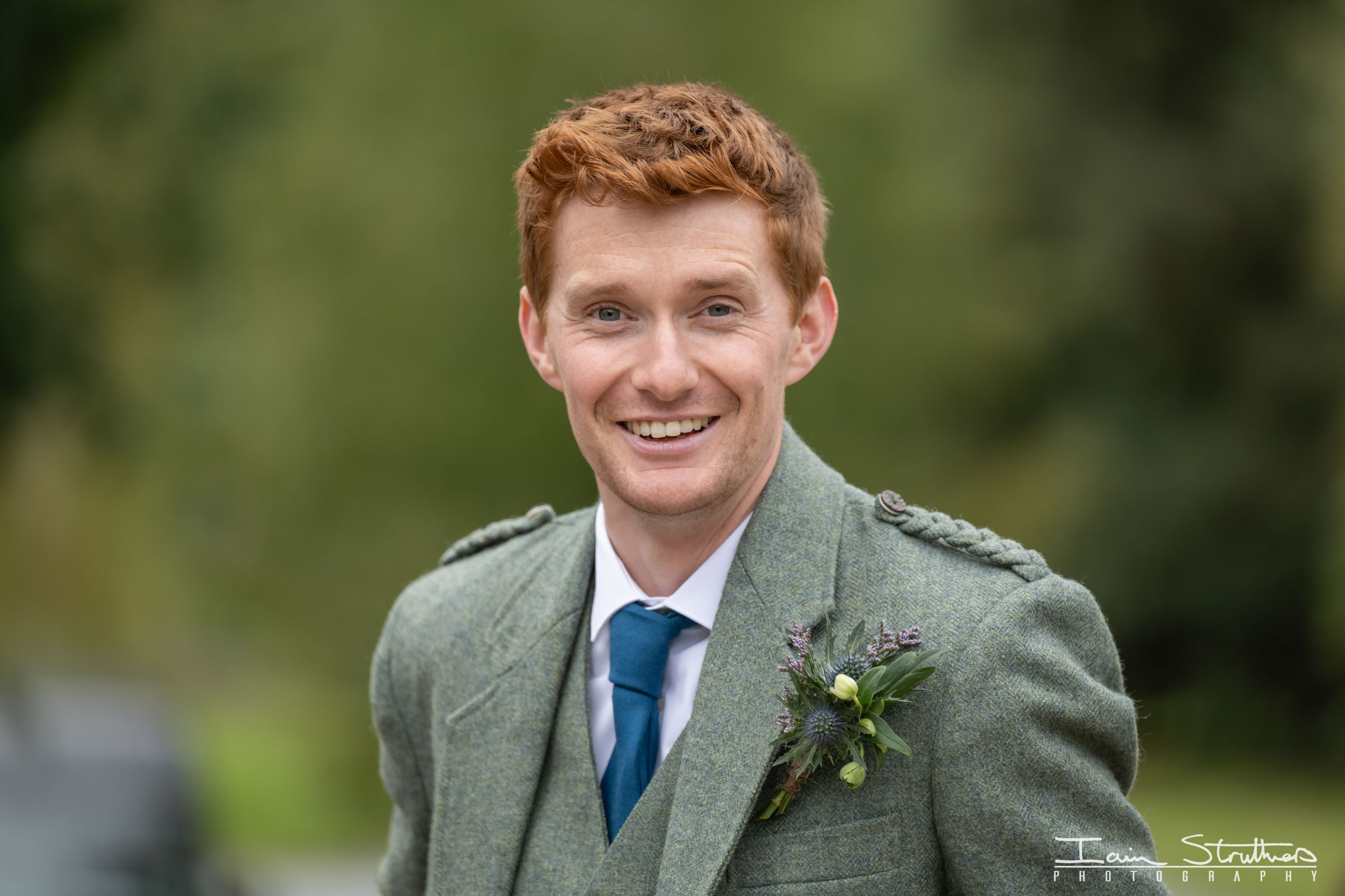 Bryony & Cameron wedding photograph 4