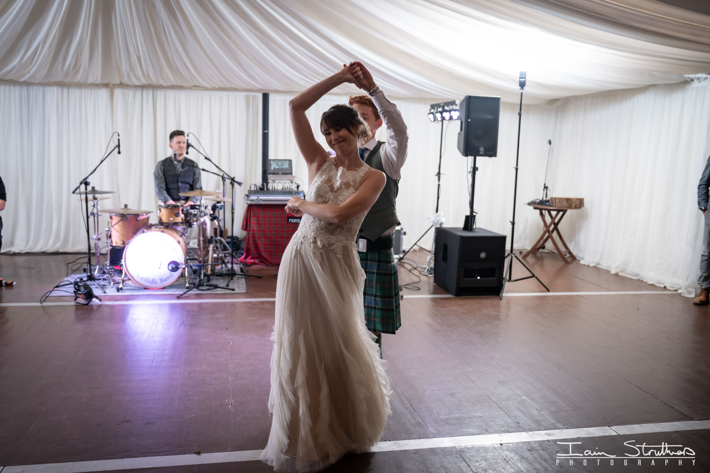 Bryony & Cameron wedding photograph 66