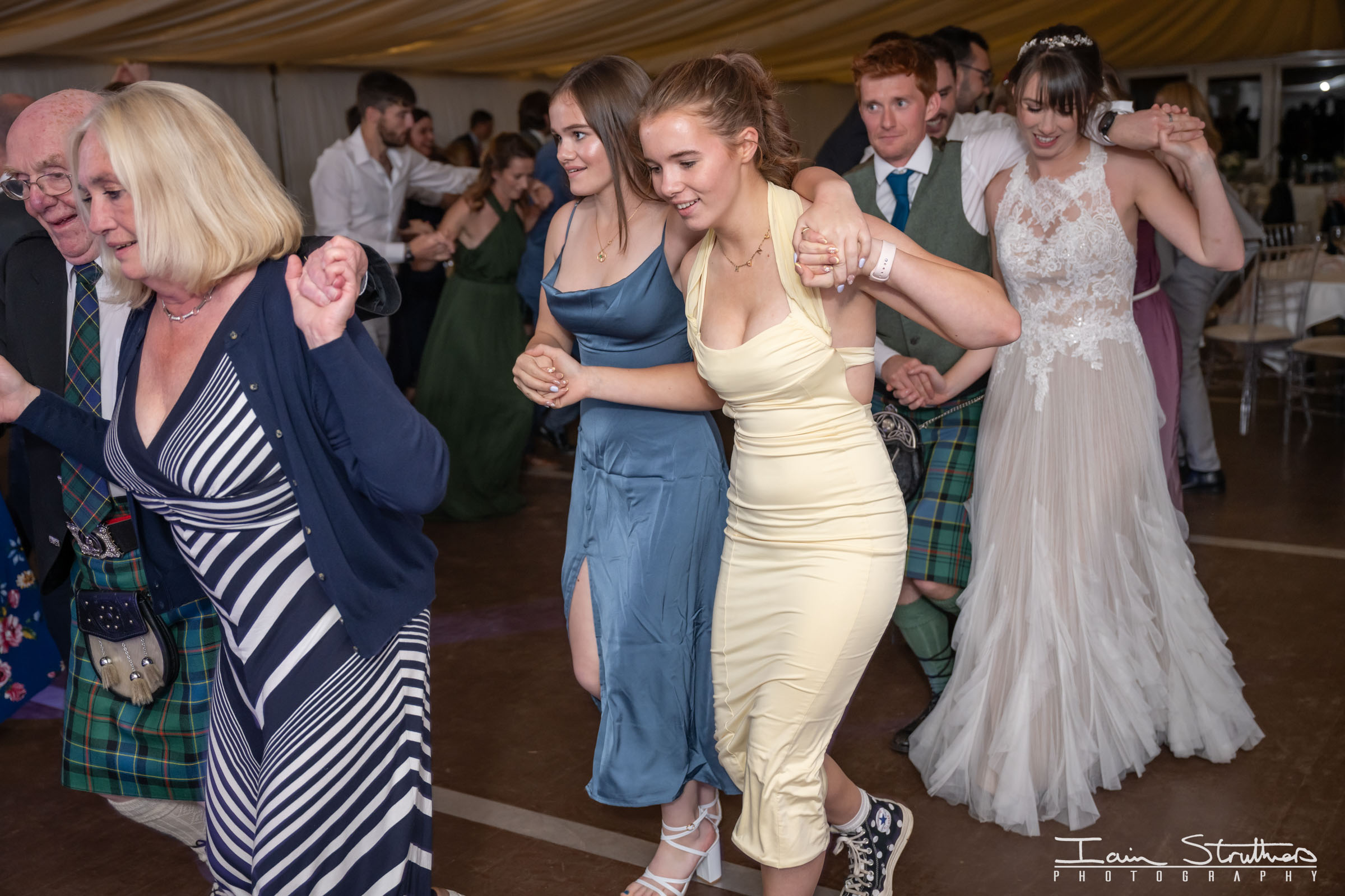 Bryony & Cameron wedding photograph 74