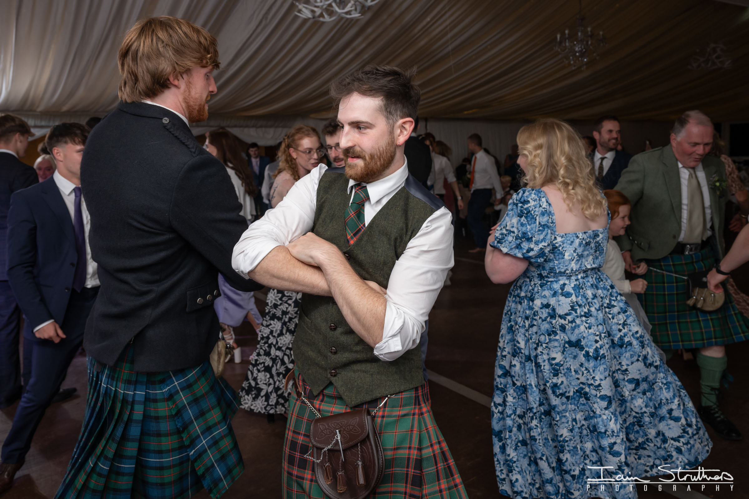Bryony & Cameron wedding photograph 76