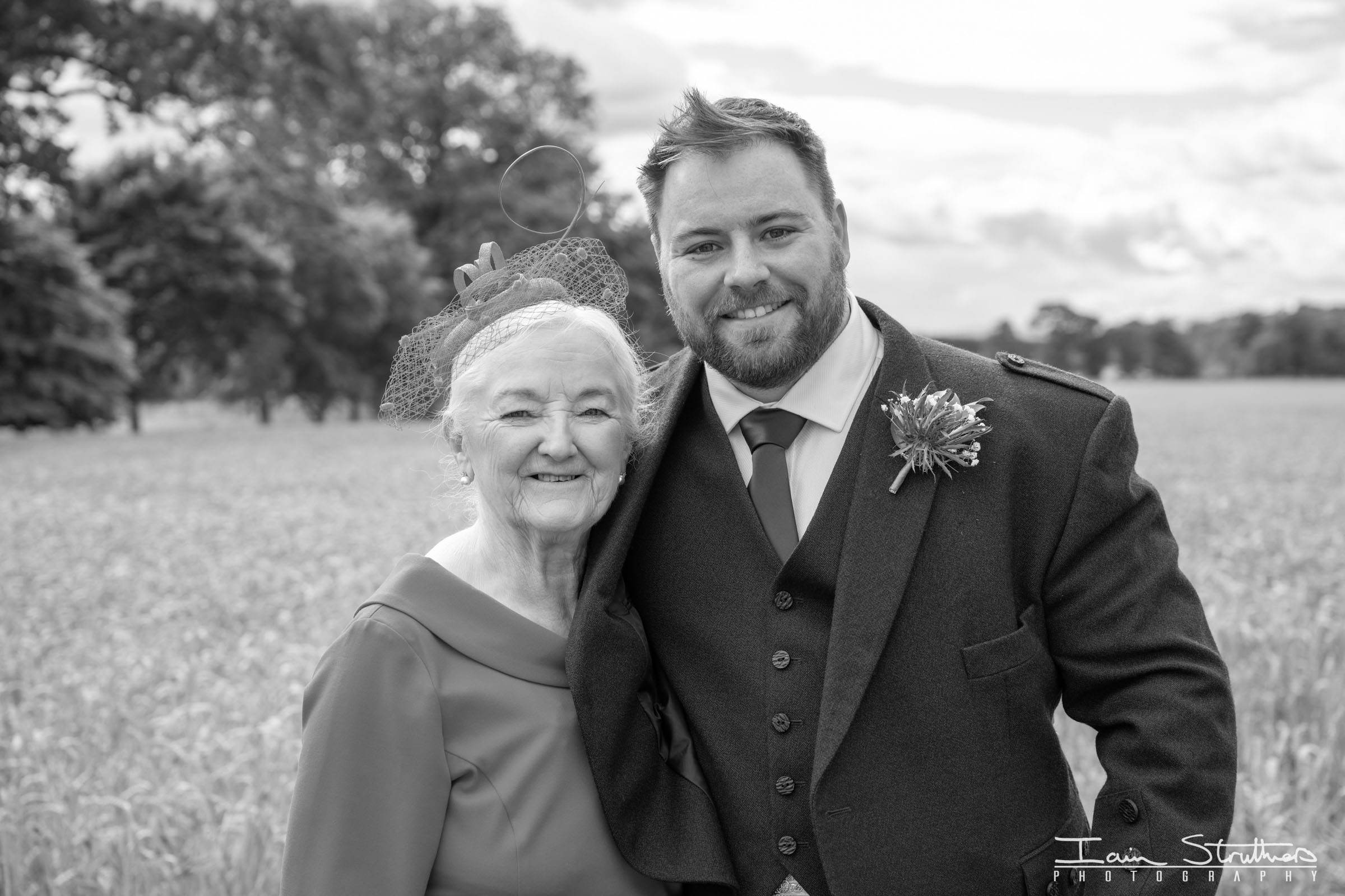Catriona & Vinny wedding photograph 38