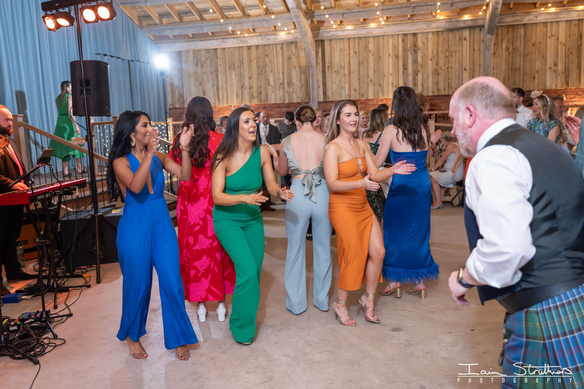 Catriona & Vinny wedding photograph 73