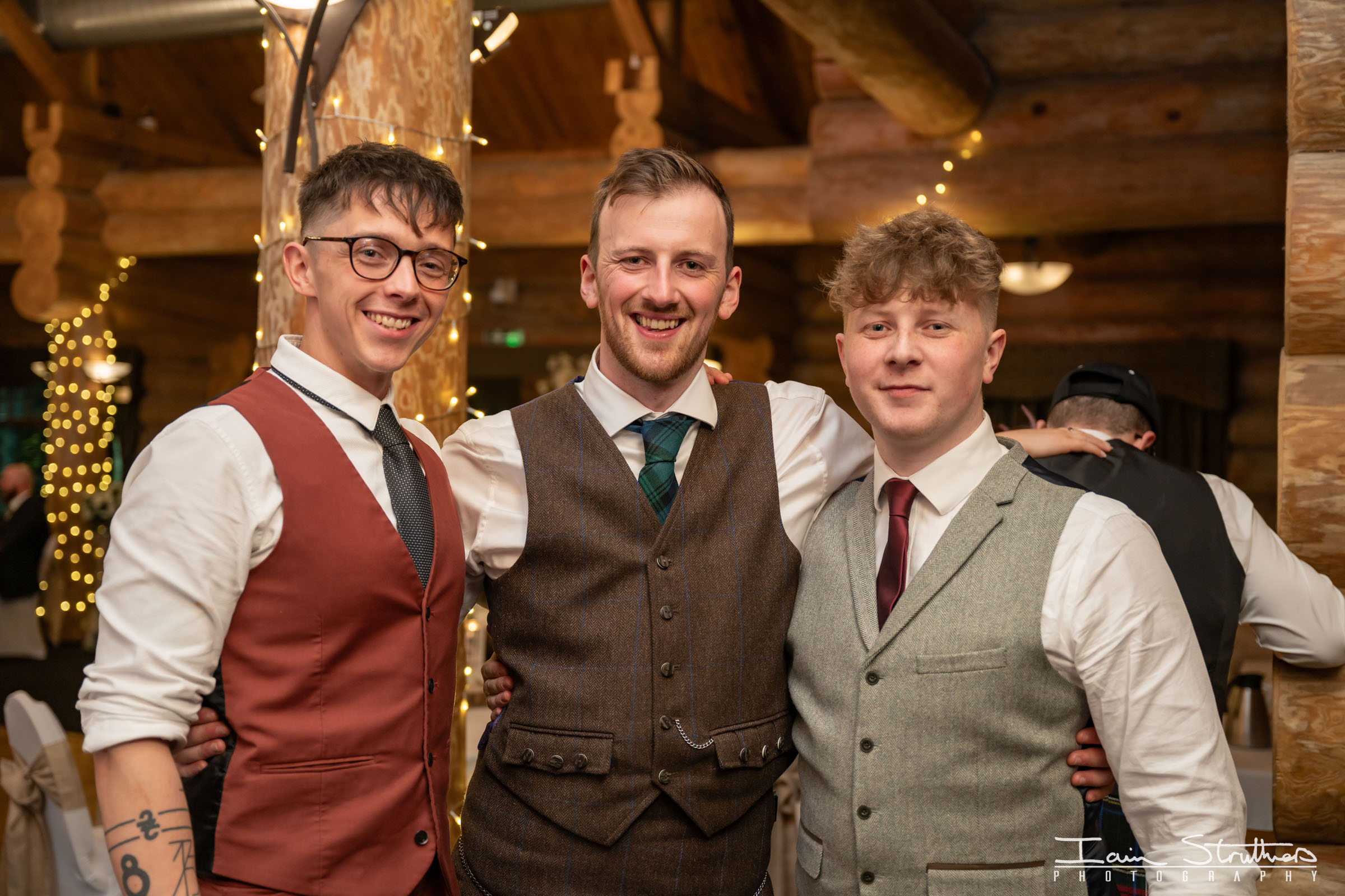 Claire & Finlay wedding photograph 42