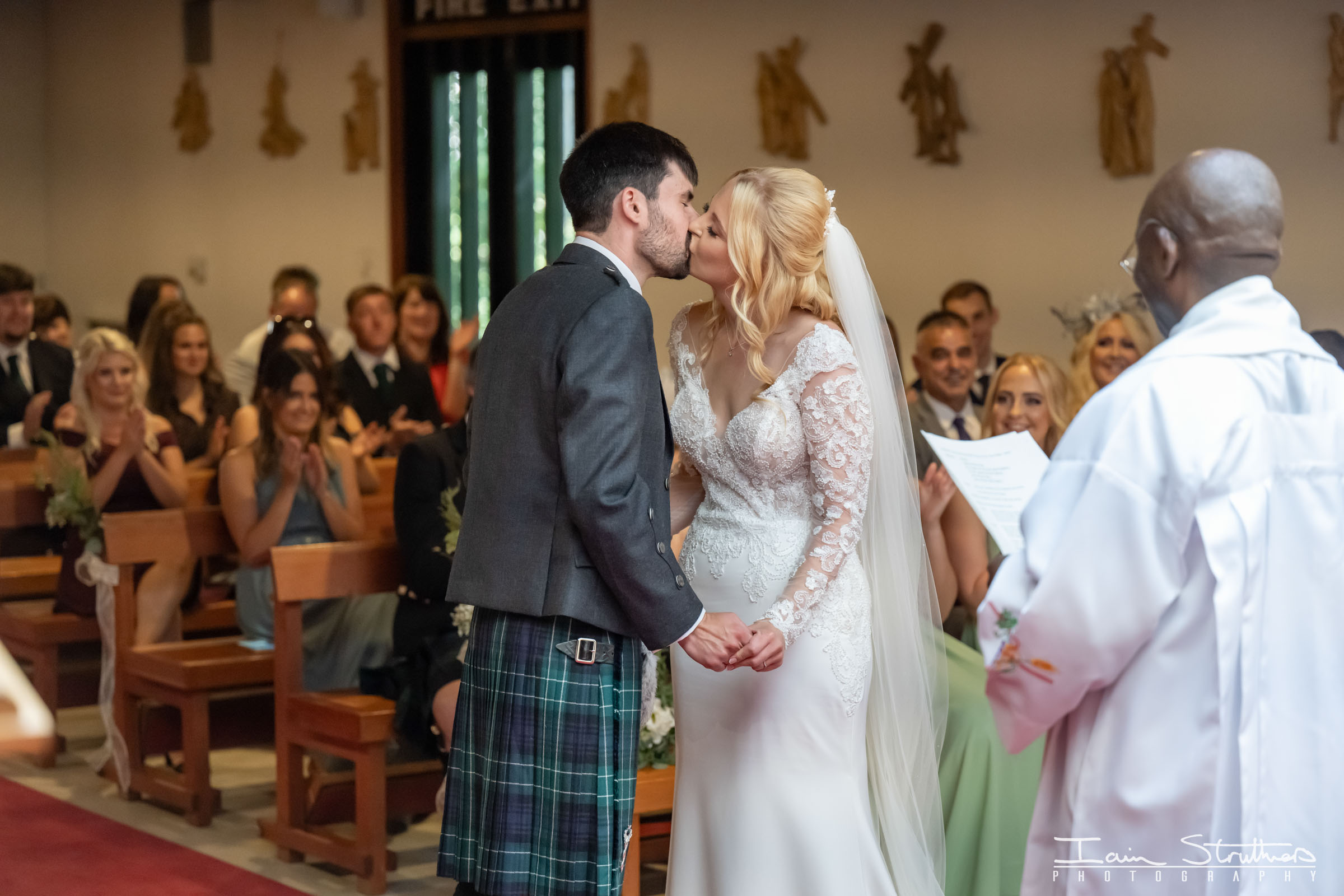 Danielle & Andrew wedding photograph 30
