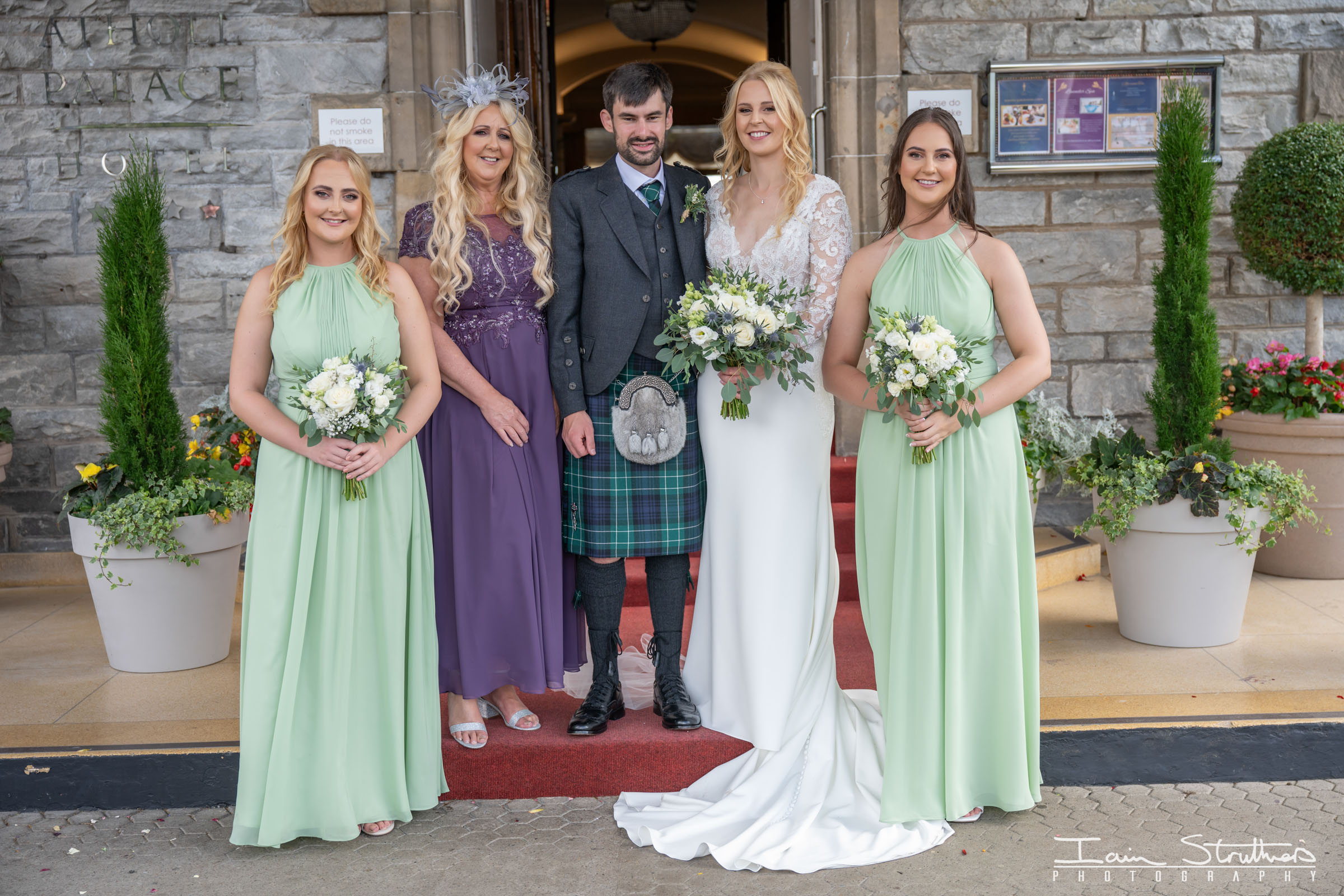 Danielle & Andrew wedding photograph 42