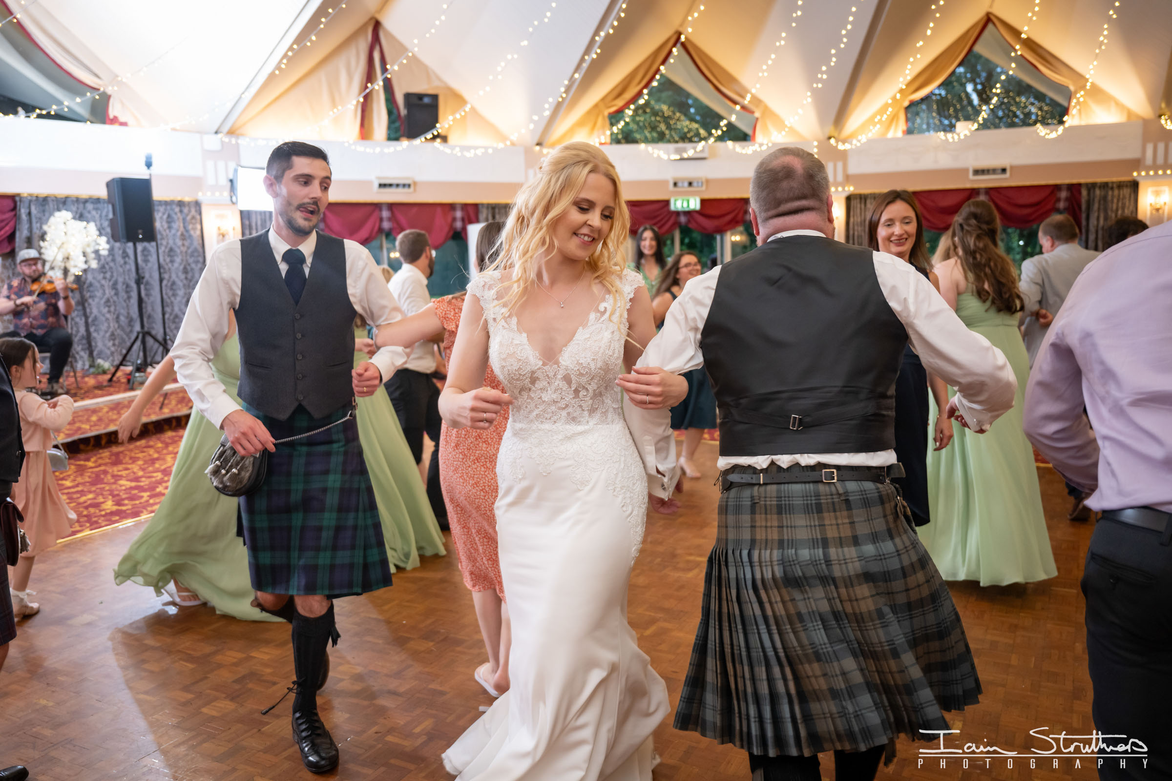 Danielle & Andrew wedding photograph 68