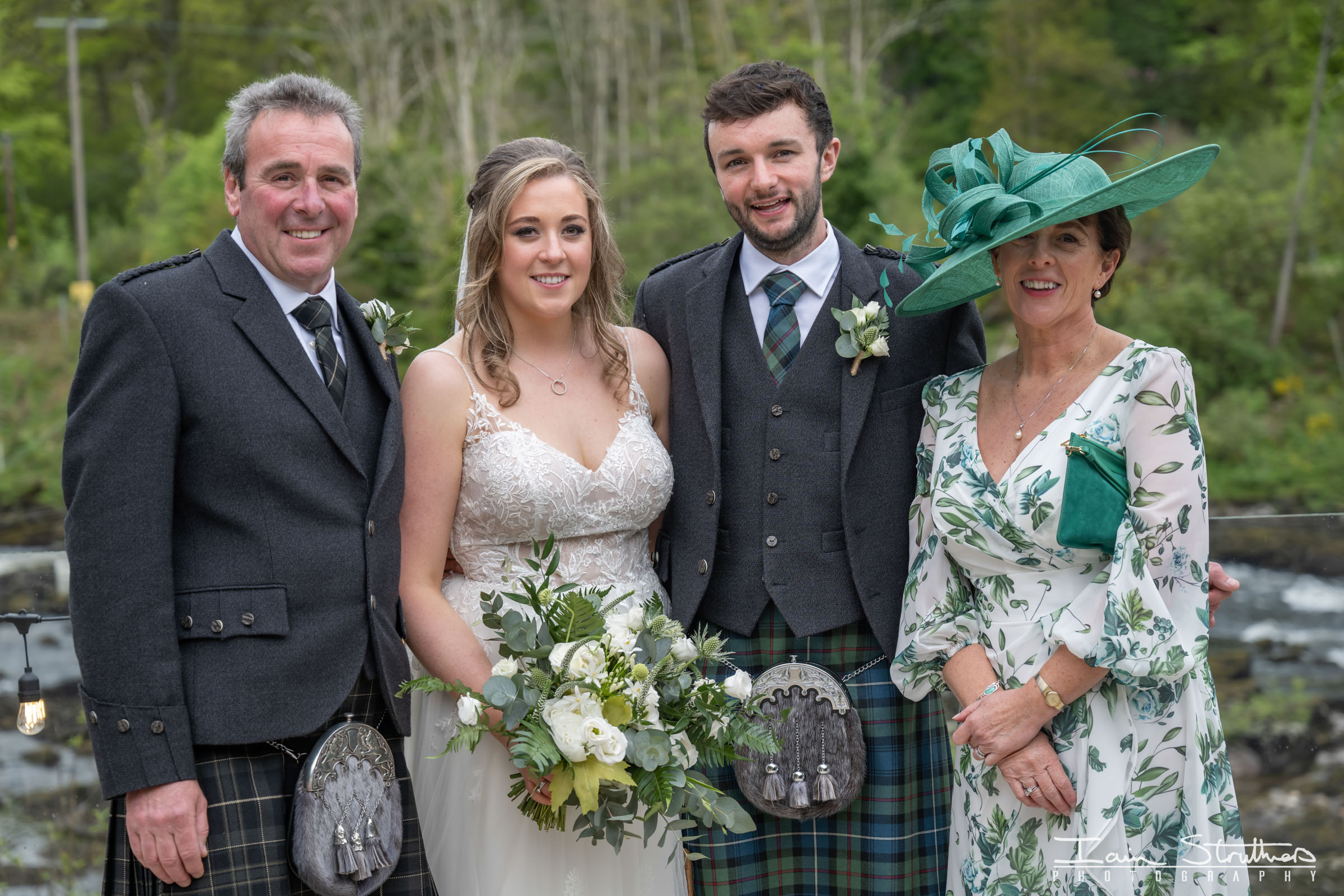 Emma & Andrew wedding photograph 20