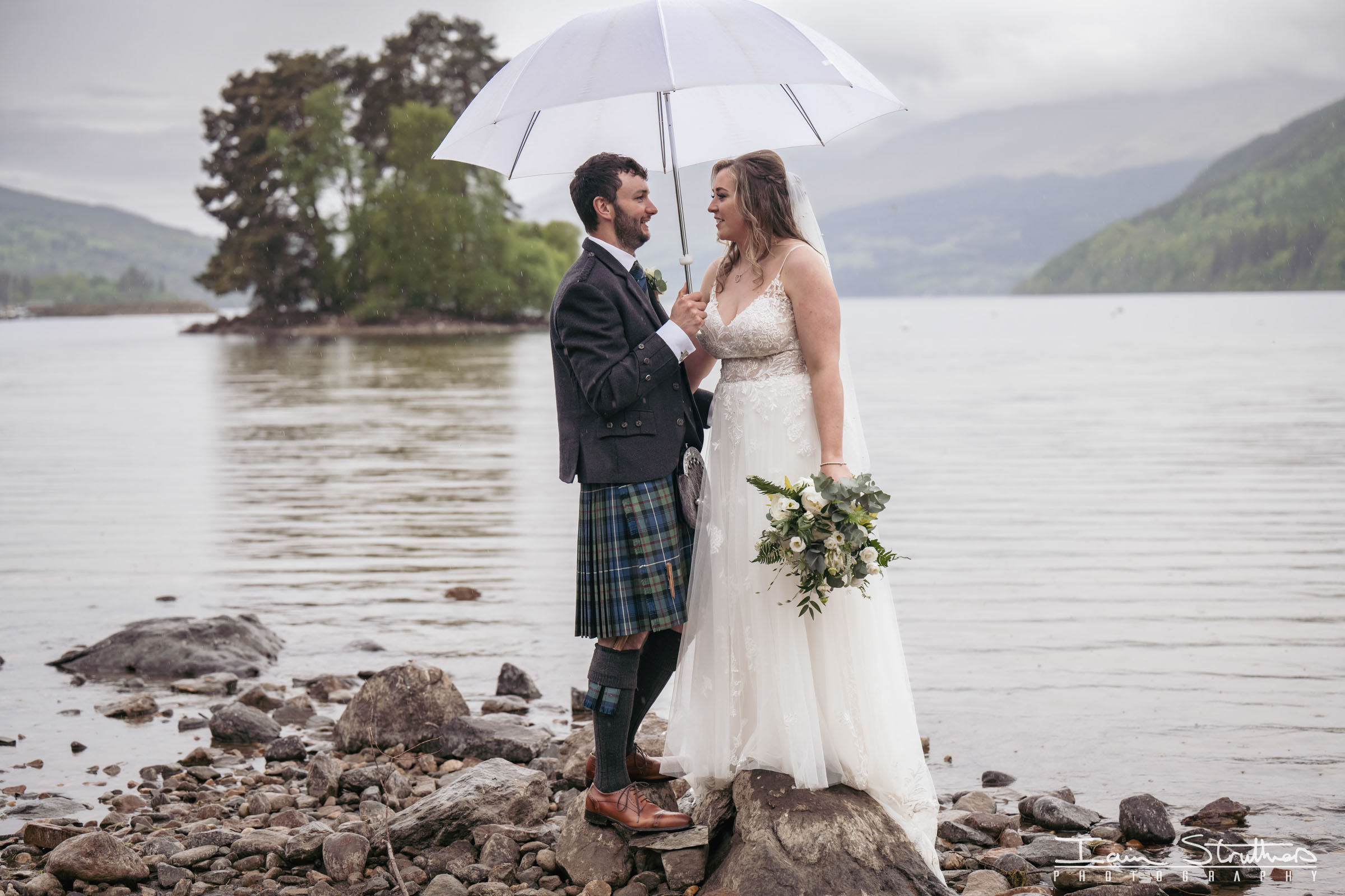 Emma & Andrew wedding photograph 33