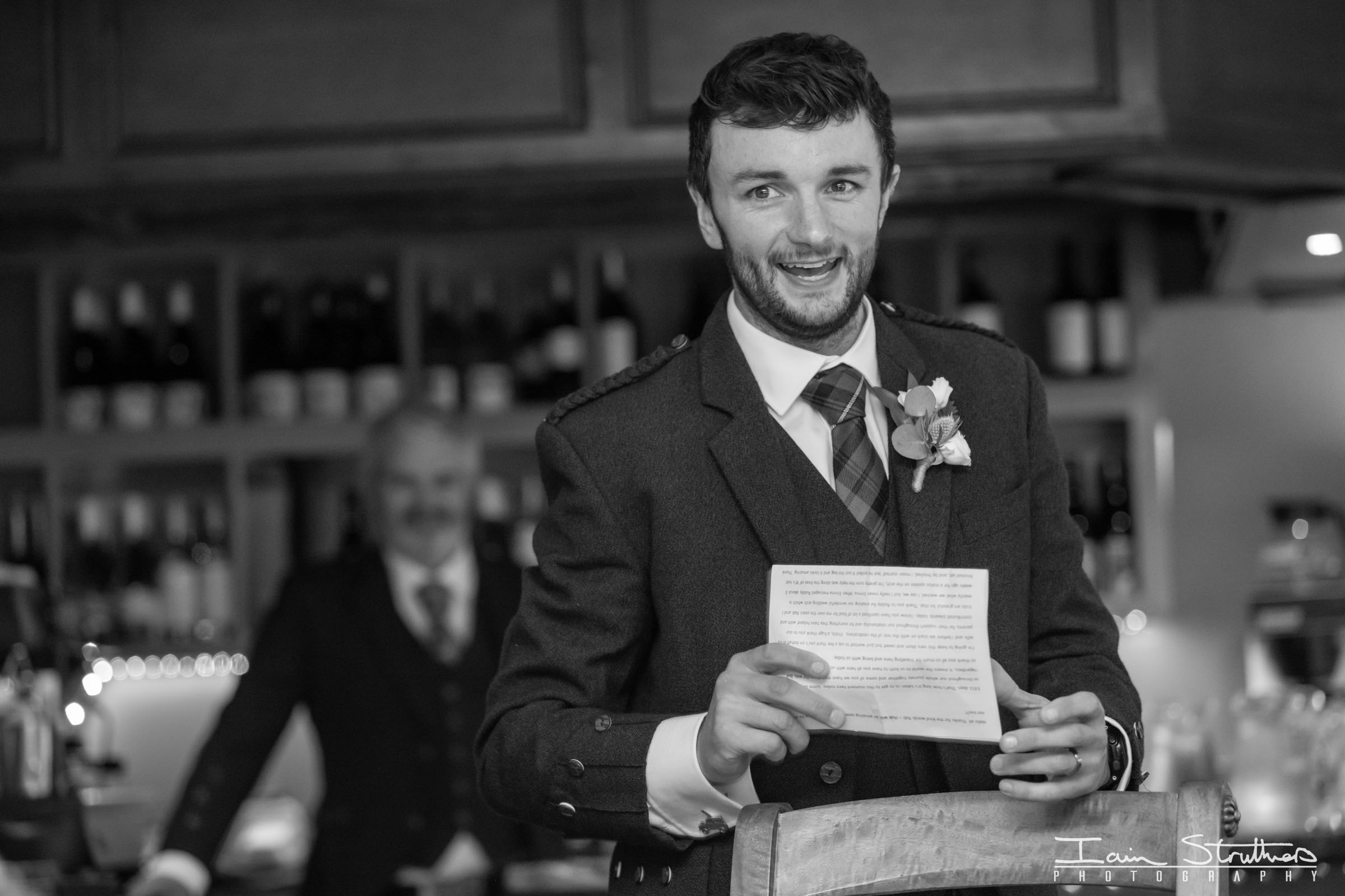 Emma & Andrew wedding photograph 37