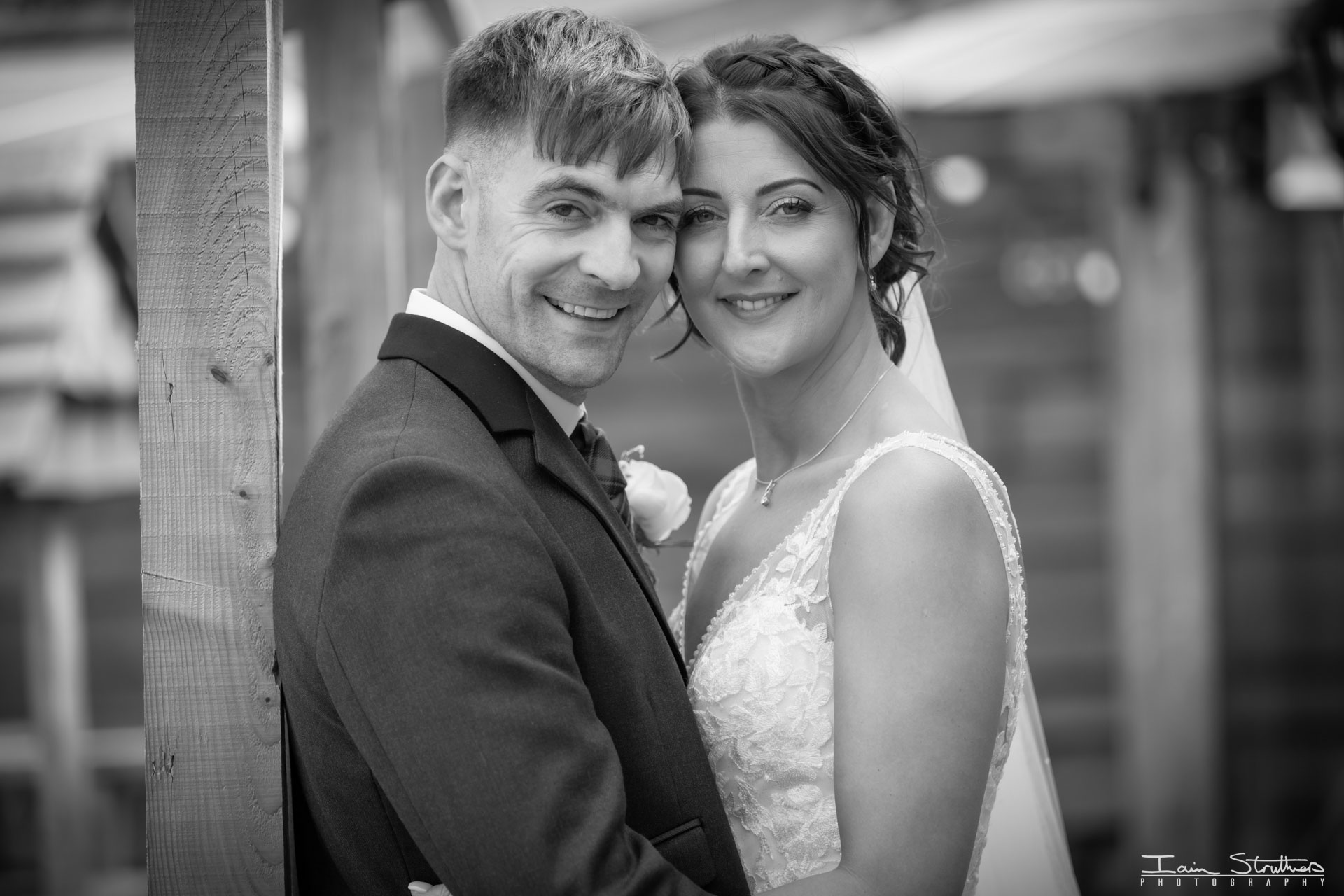 Emma & Jimmy wedding photograph 36