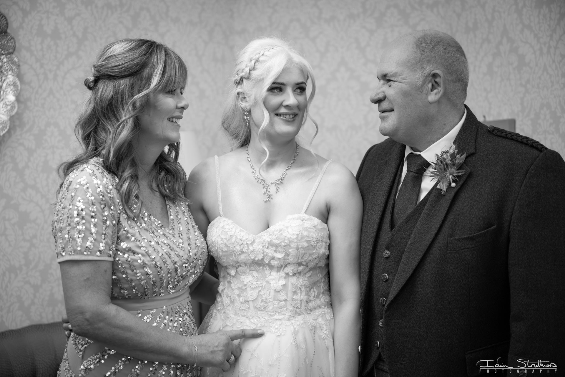 Gemma & Adam wedding photograph 19