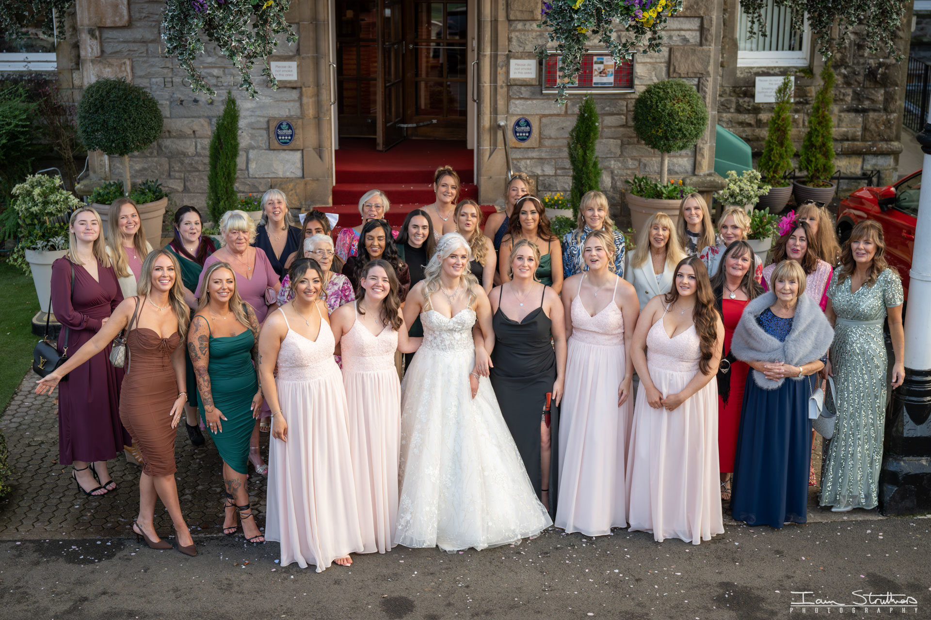 Gemma & Adam wedding photograph 35