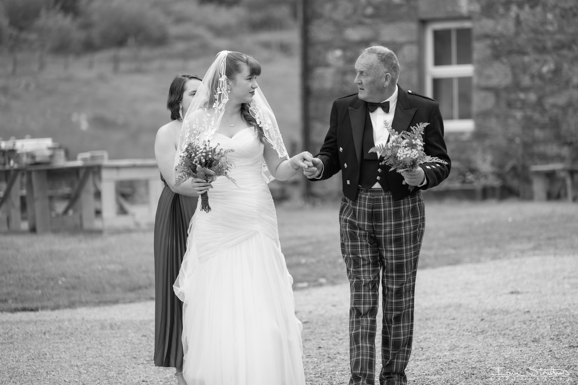 Helen & Sam wedding photograph 21