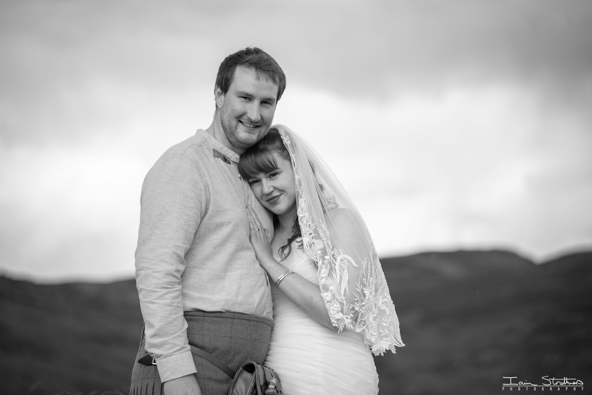 Helen & Sam wedding photograph 48