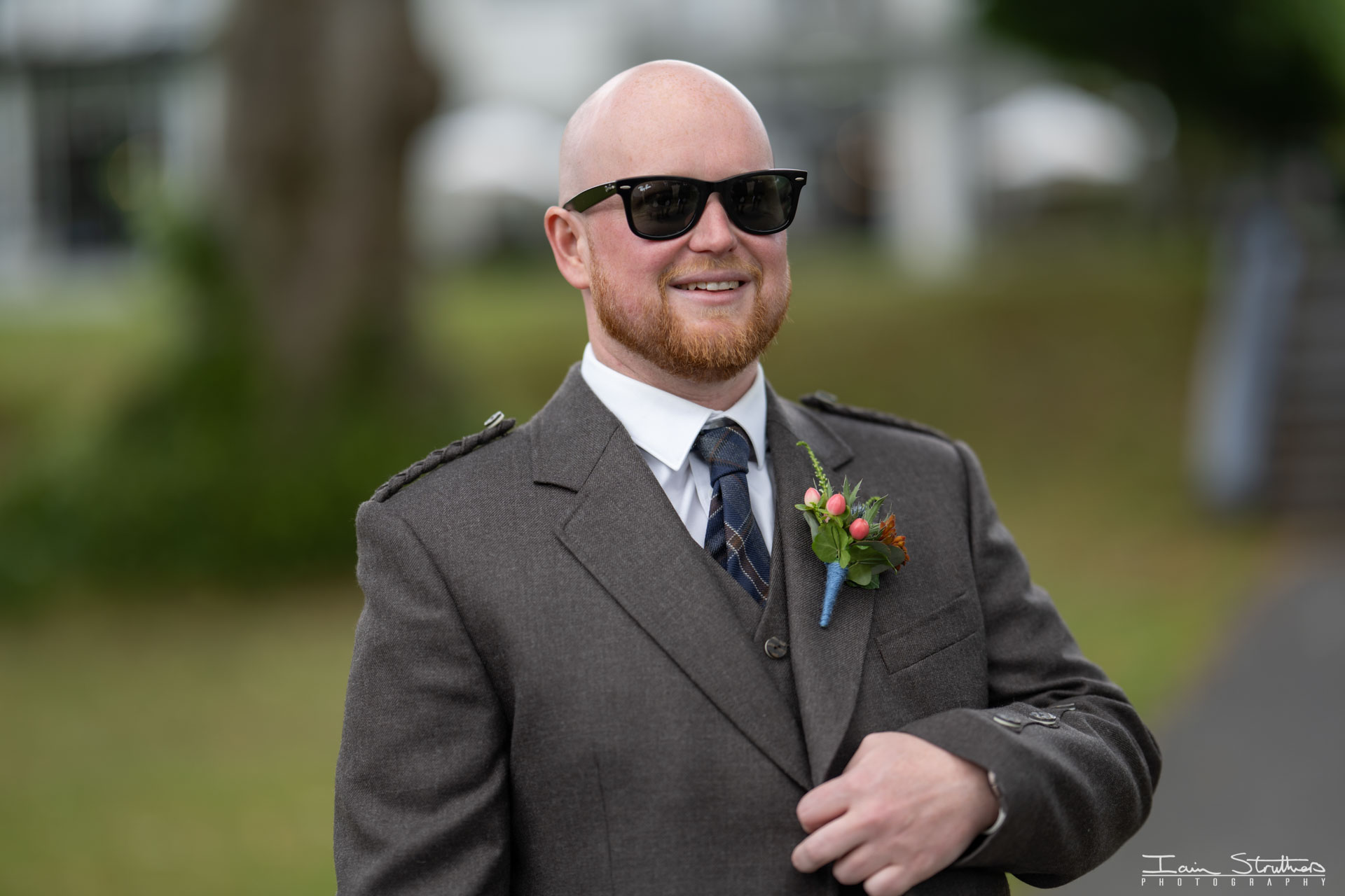 Jade & David wedding photograph 10