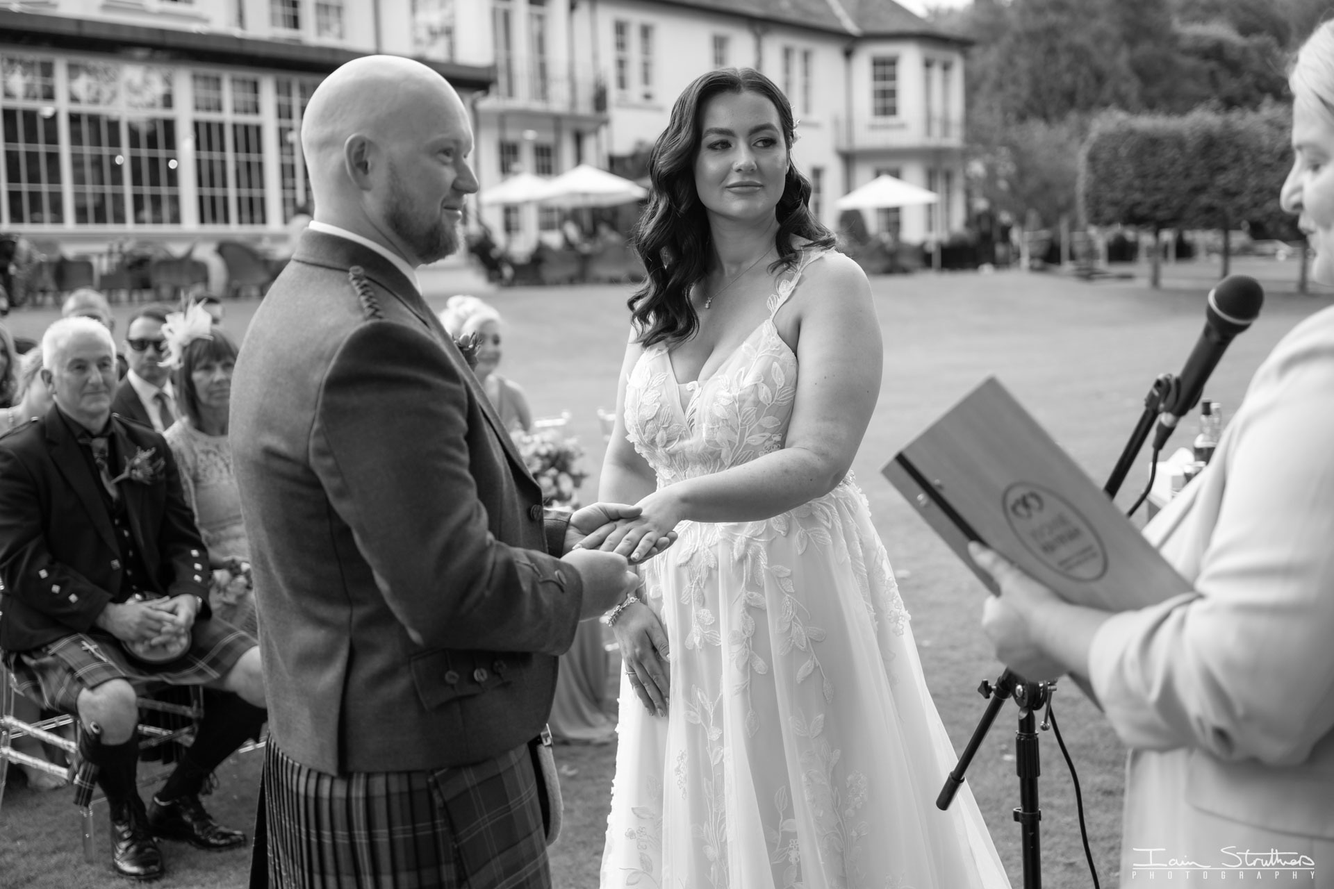 Jade & David wedding photograph 40