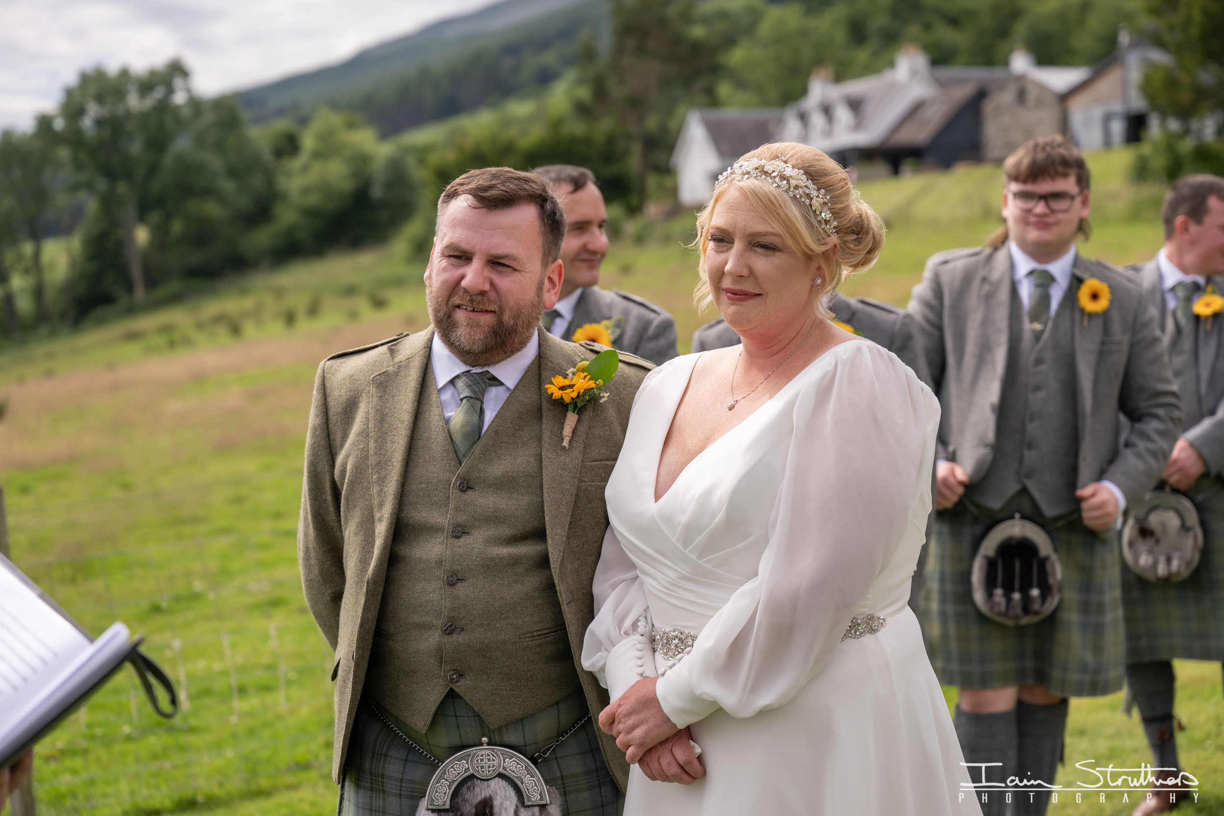 Jill & Lee wedding photograph 17