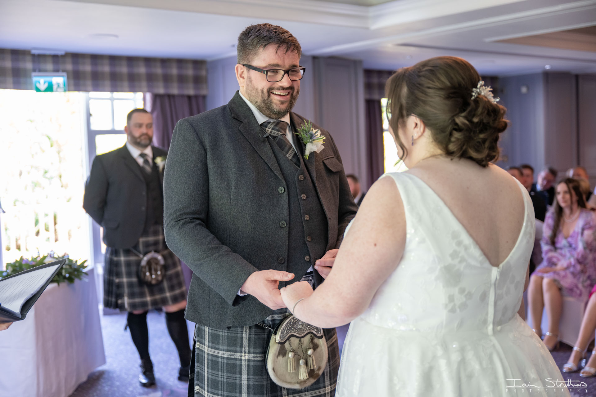 Karen & Andy wedding photograph 15