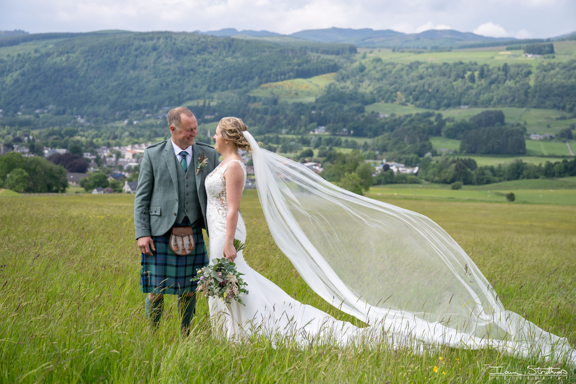 Kayley & Nick wedding photograph 30