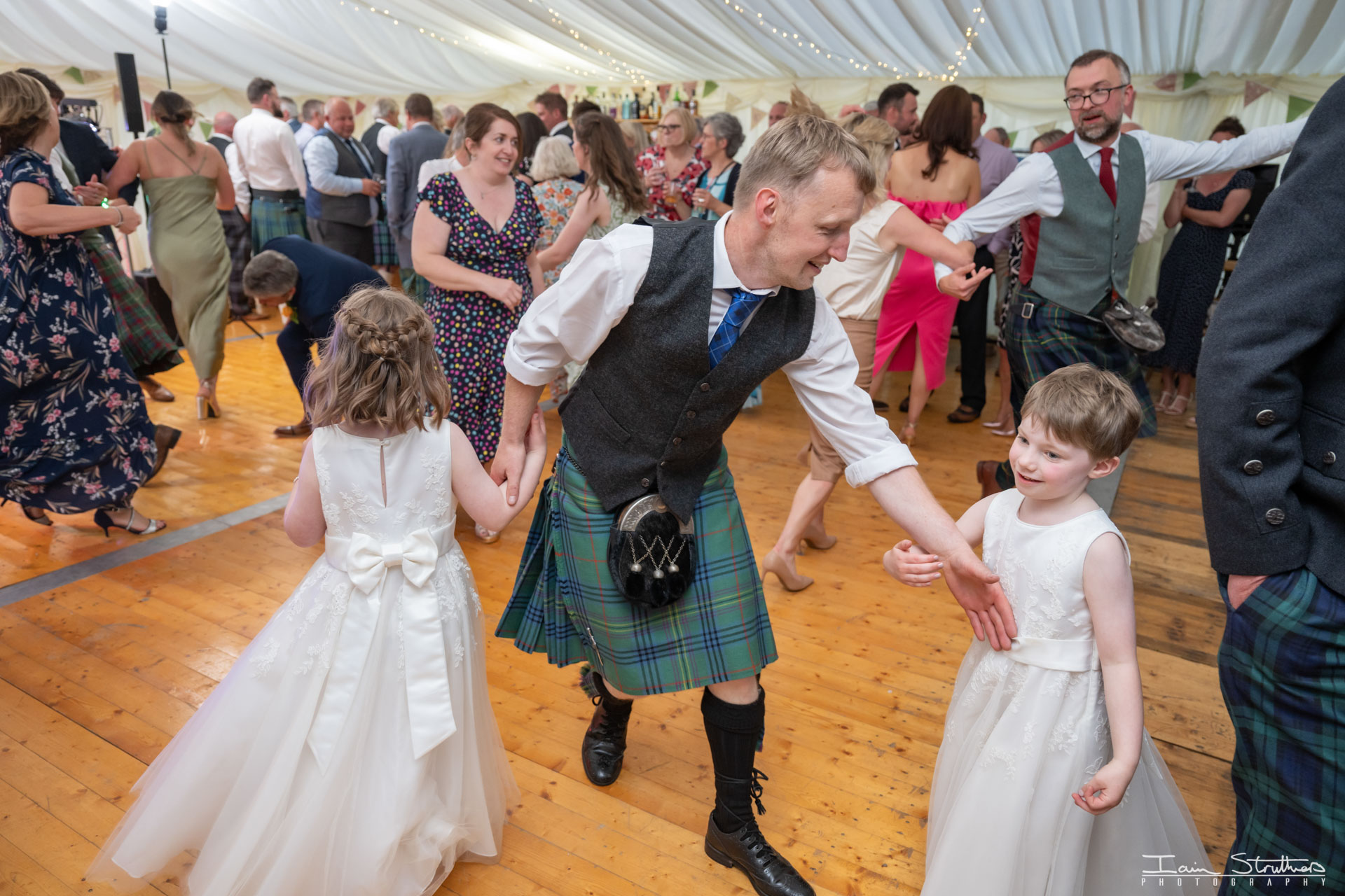 Kayley & Nick wedding photograph 91