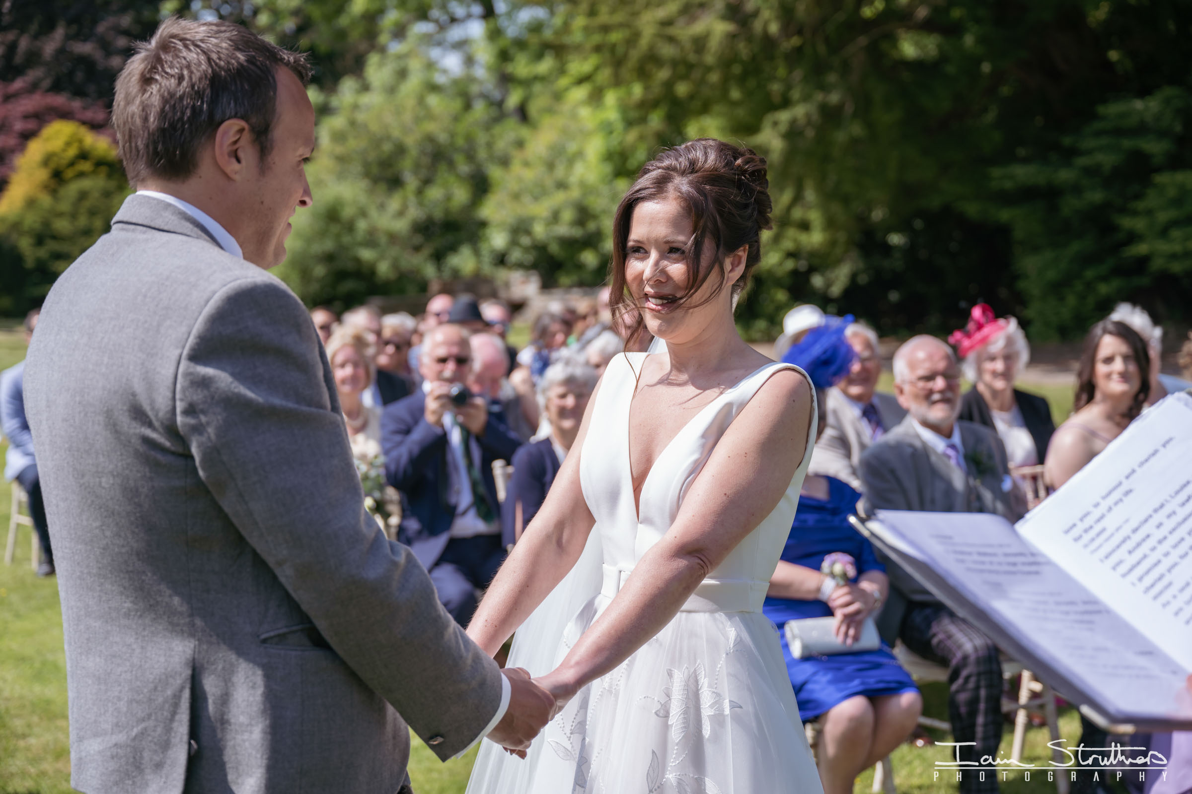 Louise & Andrew wedding photograph 13