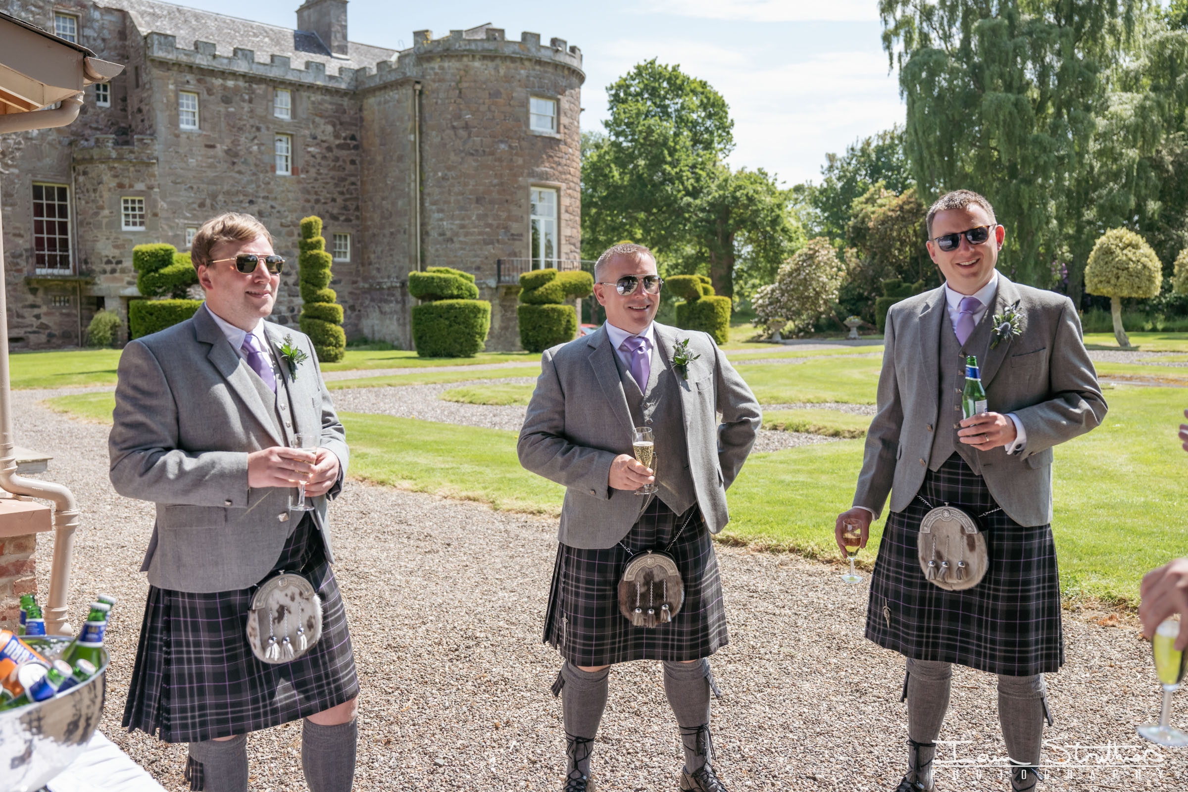 Louise & Andrew wedding at Megginch Castle