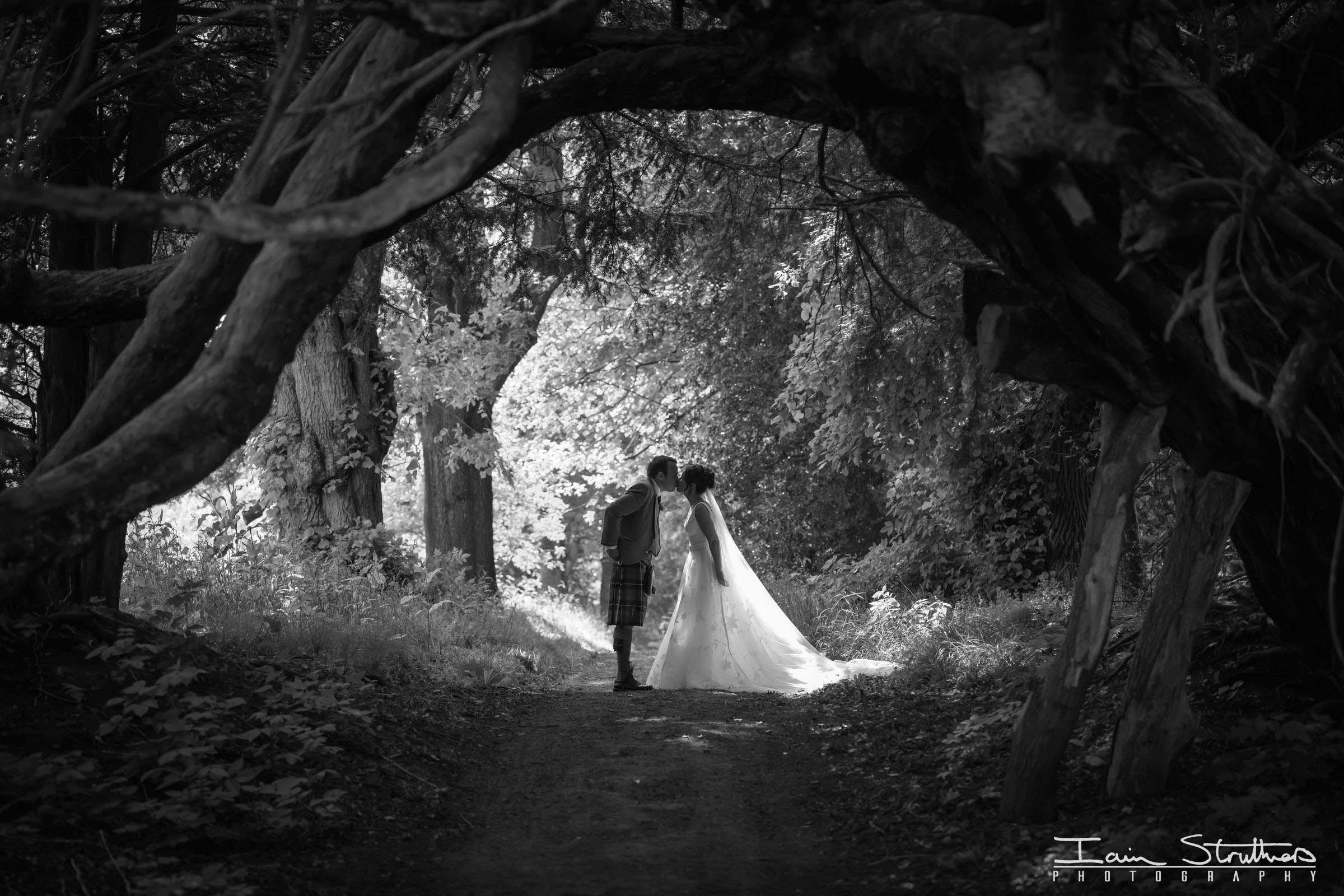 Louise & Andrew wedding photograph 38