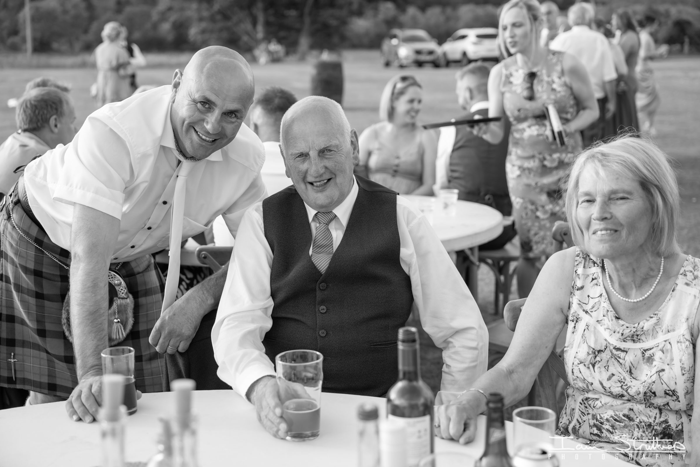 Lauren & Gavin wedding photograph 57