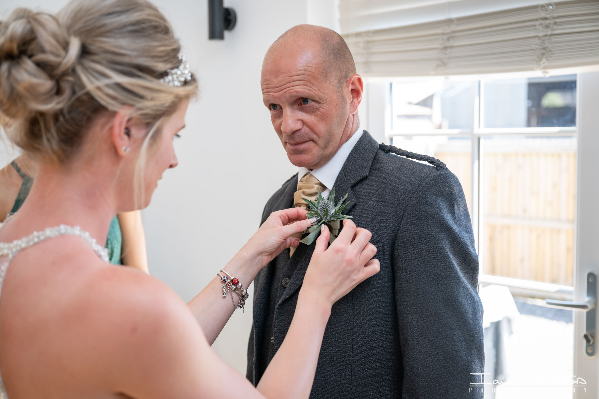 Lauren & Gavin wedding photograph 7