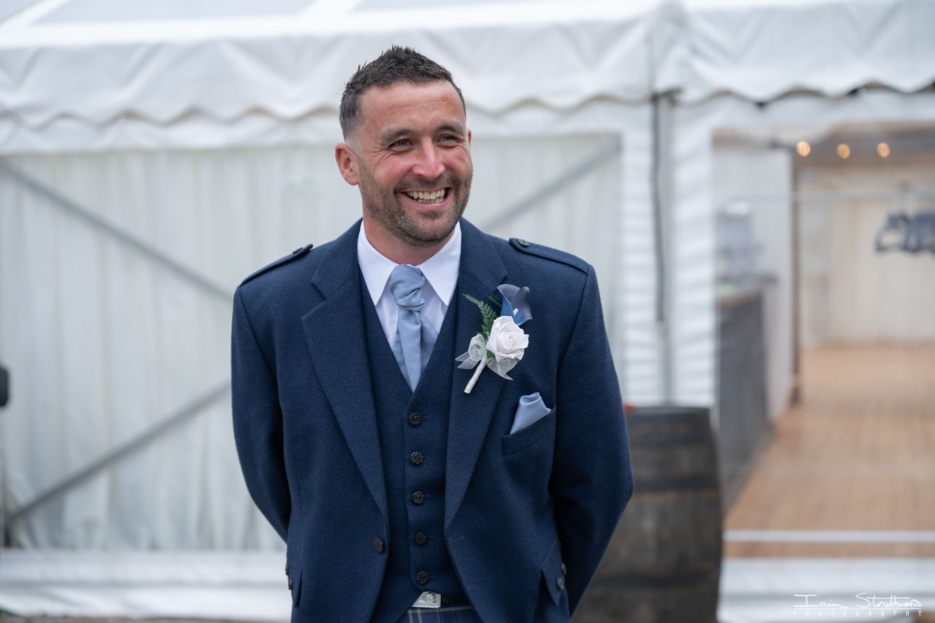 Laura & Neil wedding photograph 10