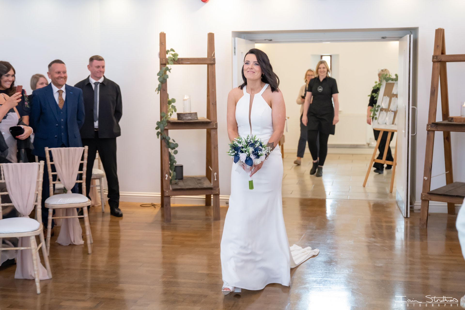 Laura & Neil wedding photograph 15