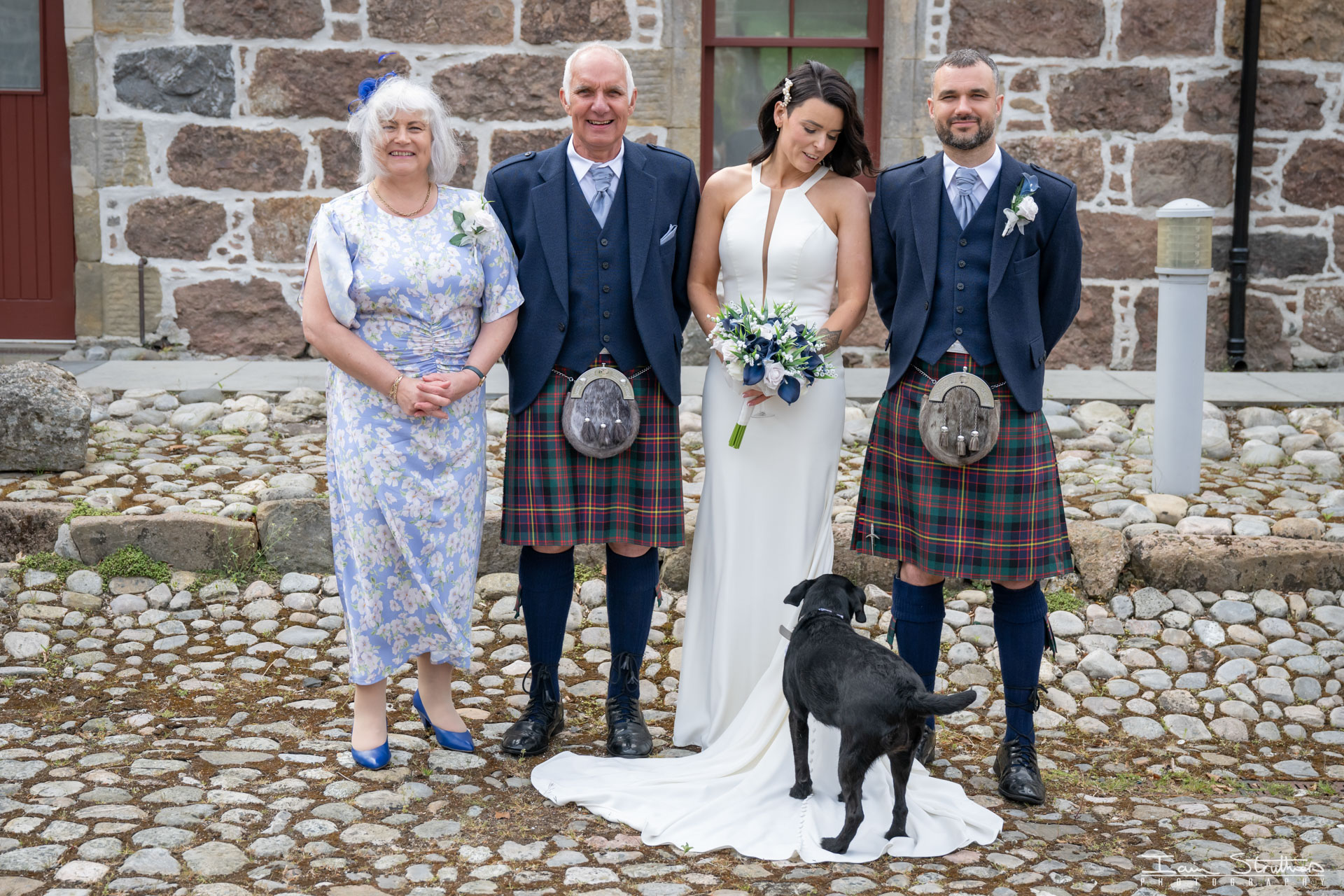 Laura & Neil wedding photograph 27