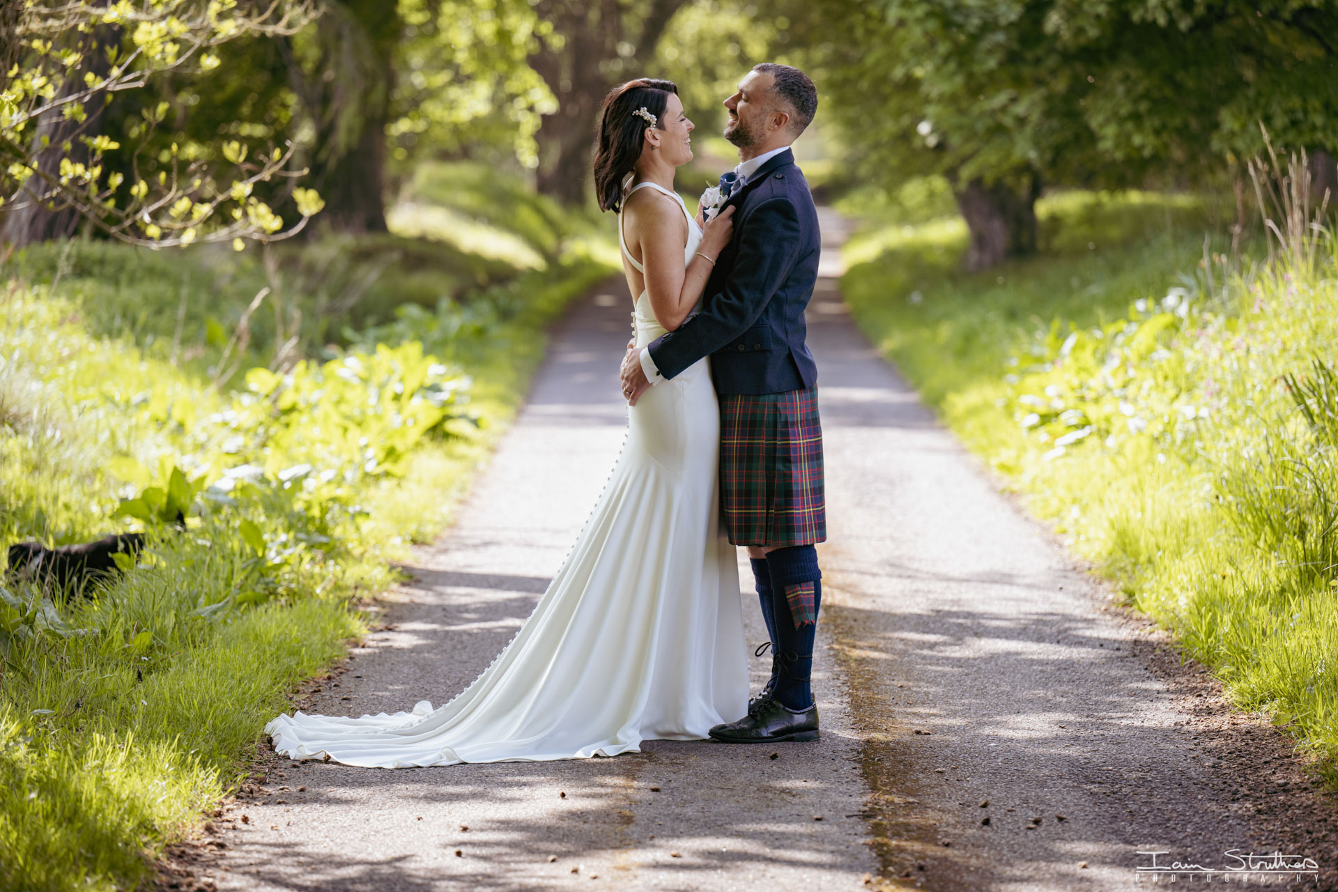 Laura & Neil wedding photograph 33