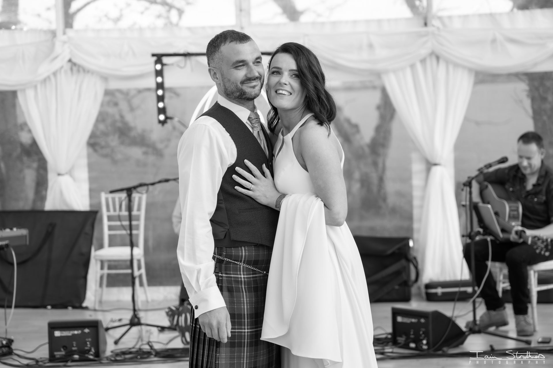 Laura & Neil wedding photograph 49