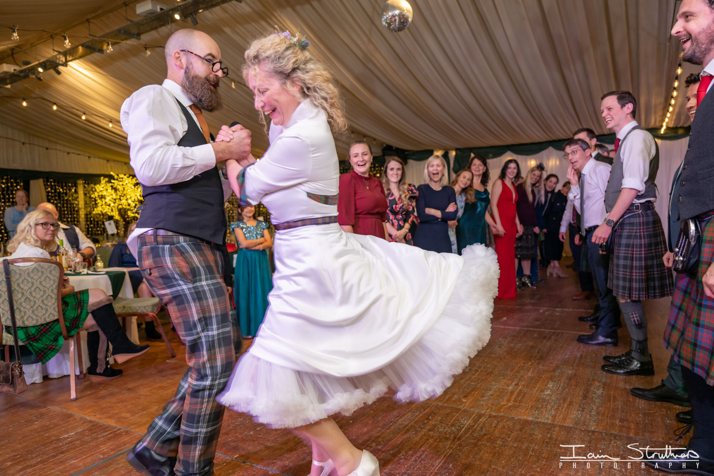 Miriam & Ruaraidh wedding photograph 100