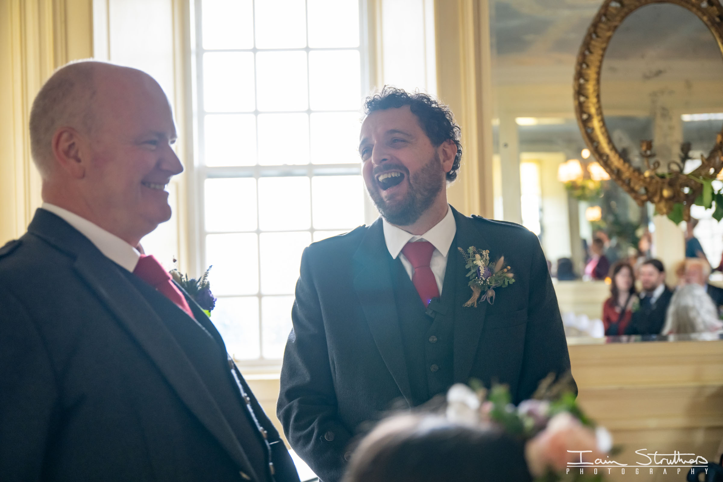Miriam & Ruaraidh wedding photograph 18